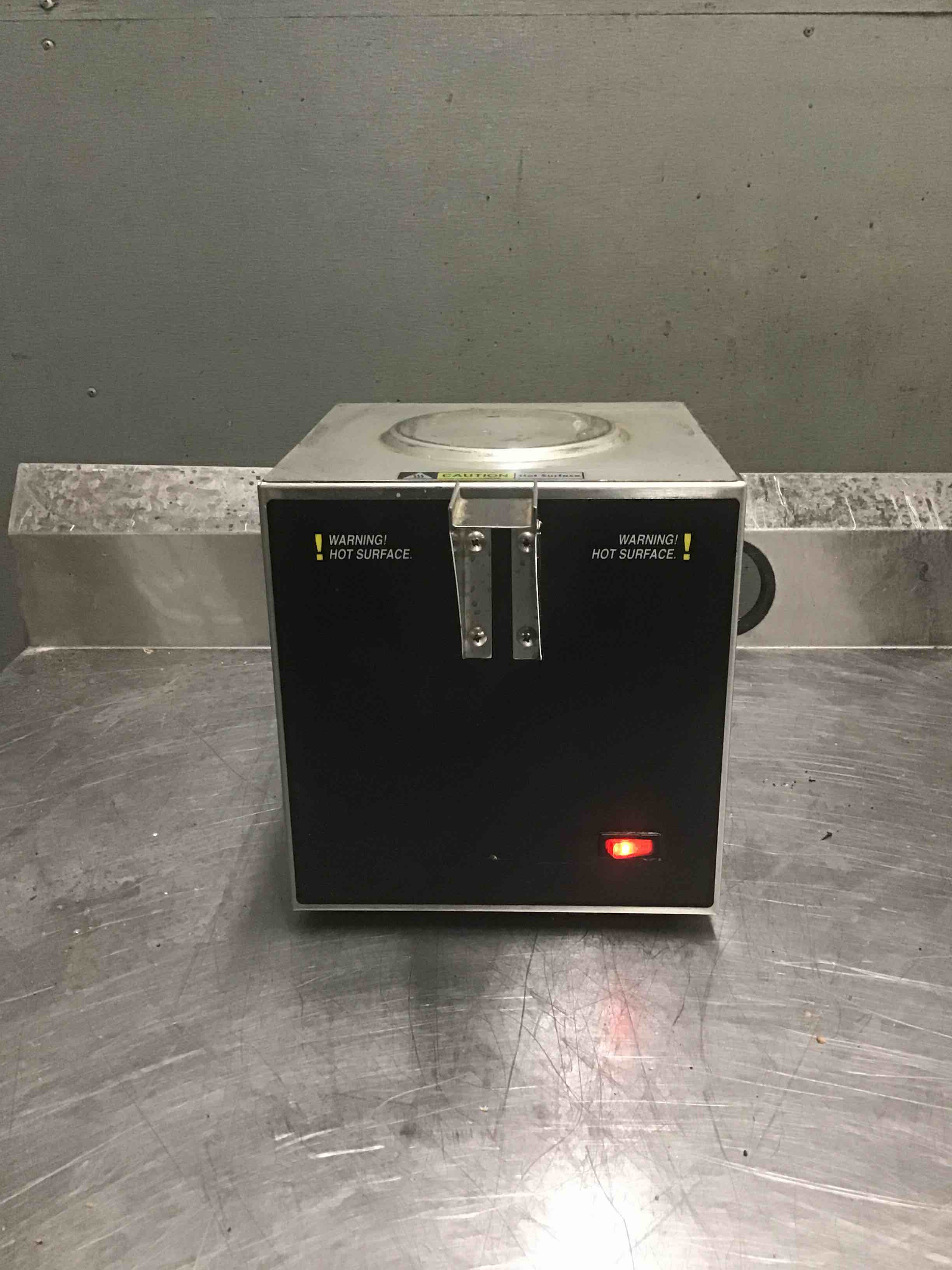 Curtis Stainless Steel Countertop Coffee Satellite Warmer Stand