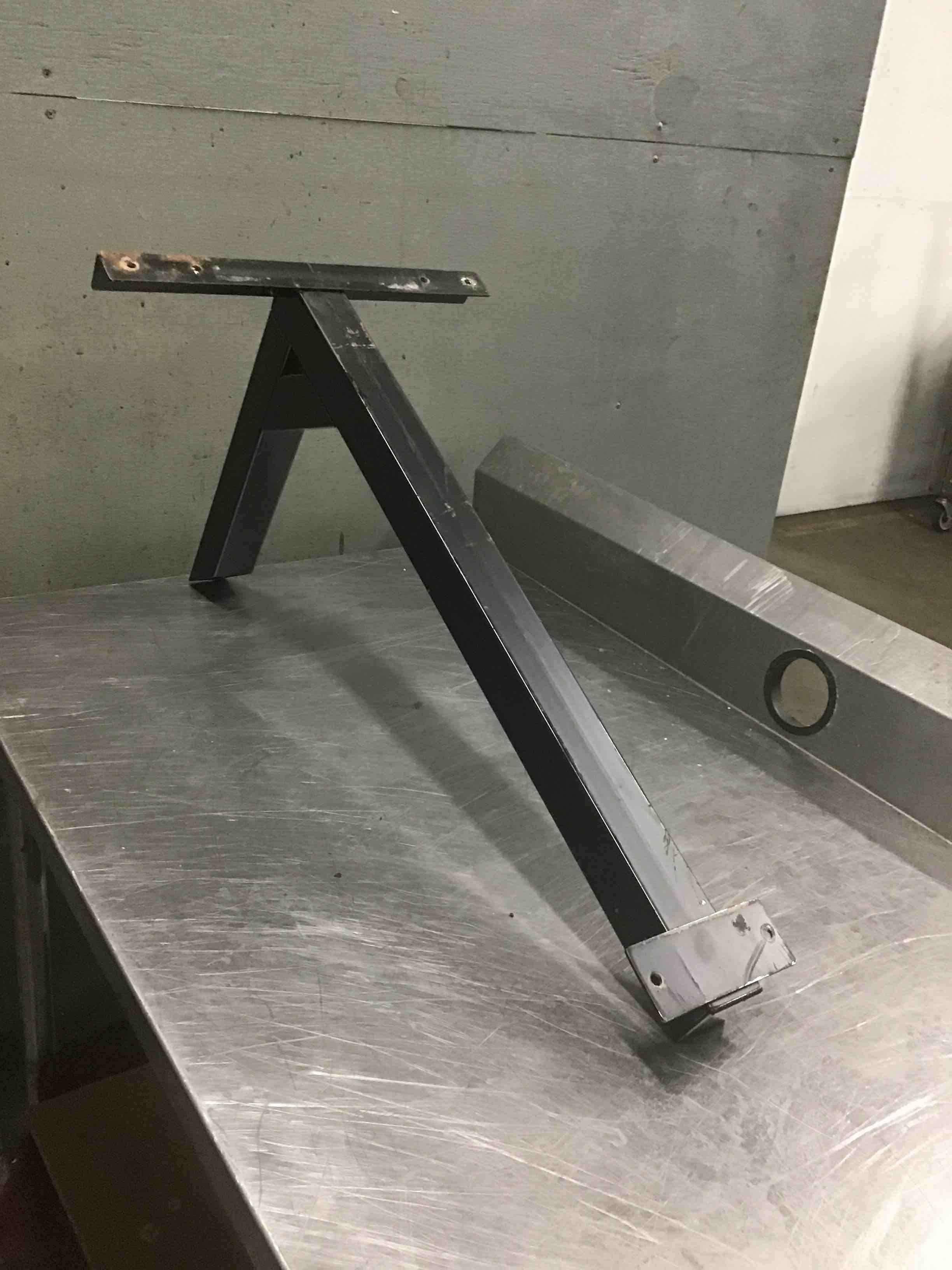 Table Wall Mount