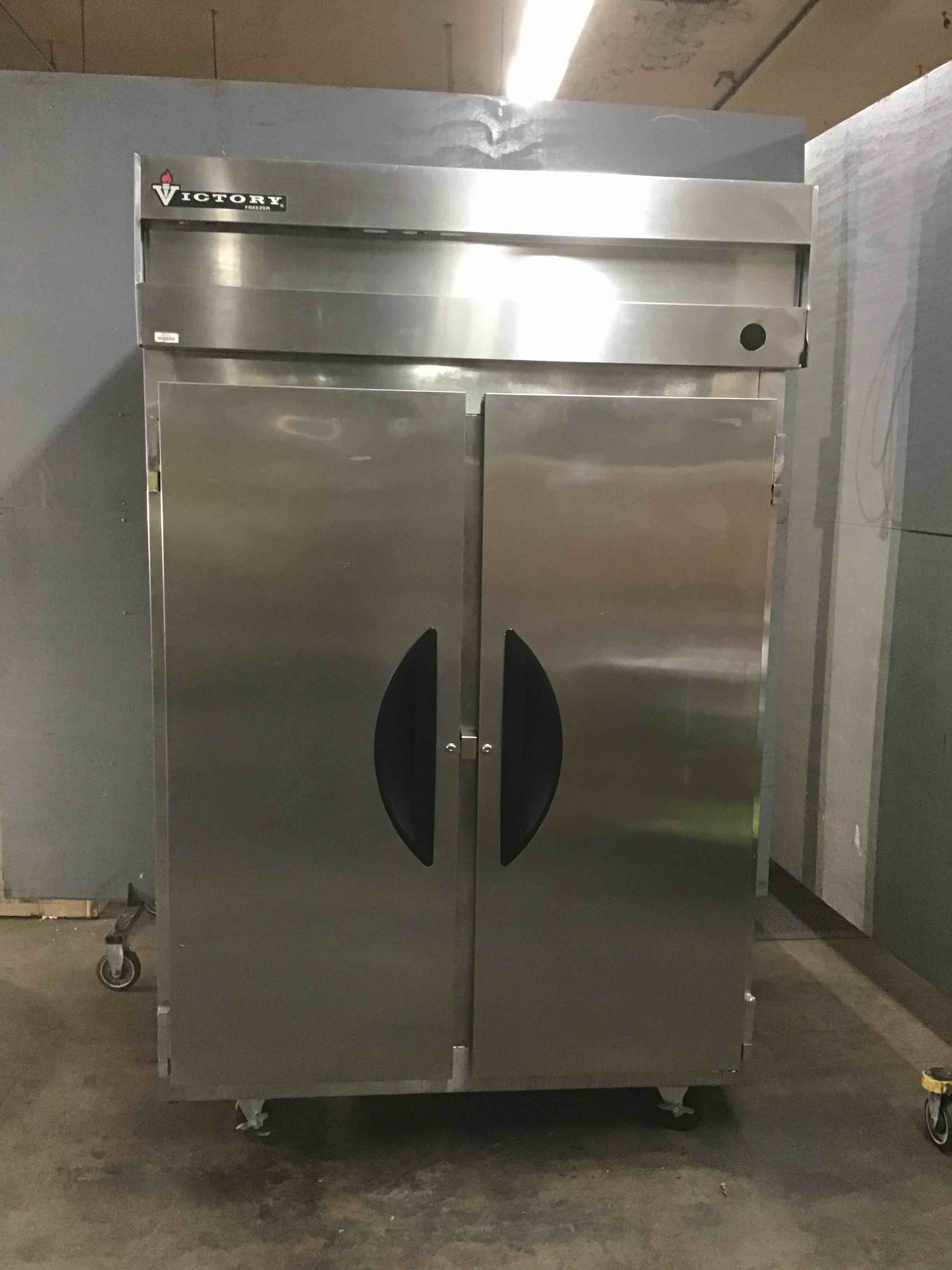 Victory 52 Inch Stainless Steel 2 Door Freezer On Casters