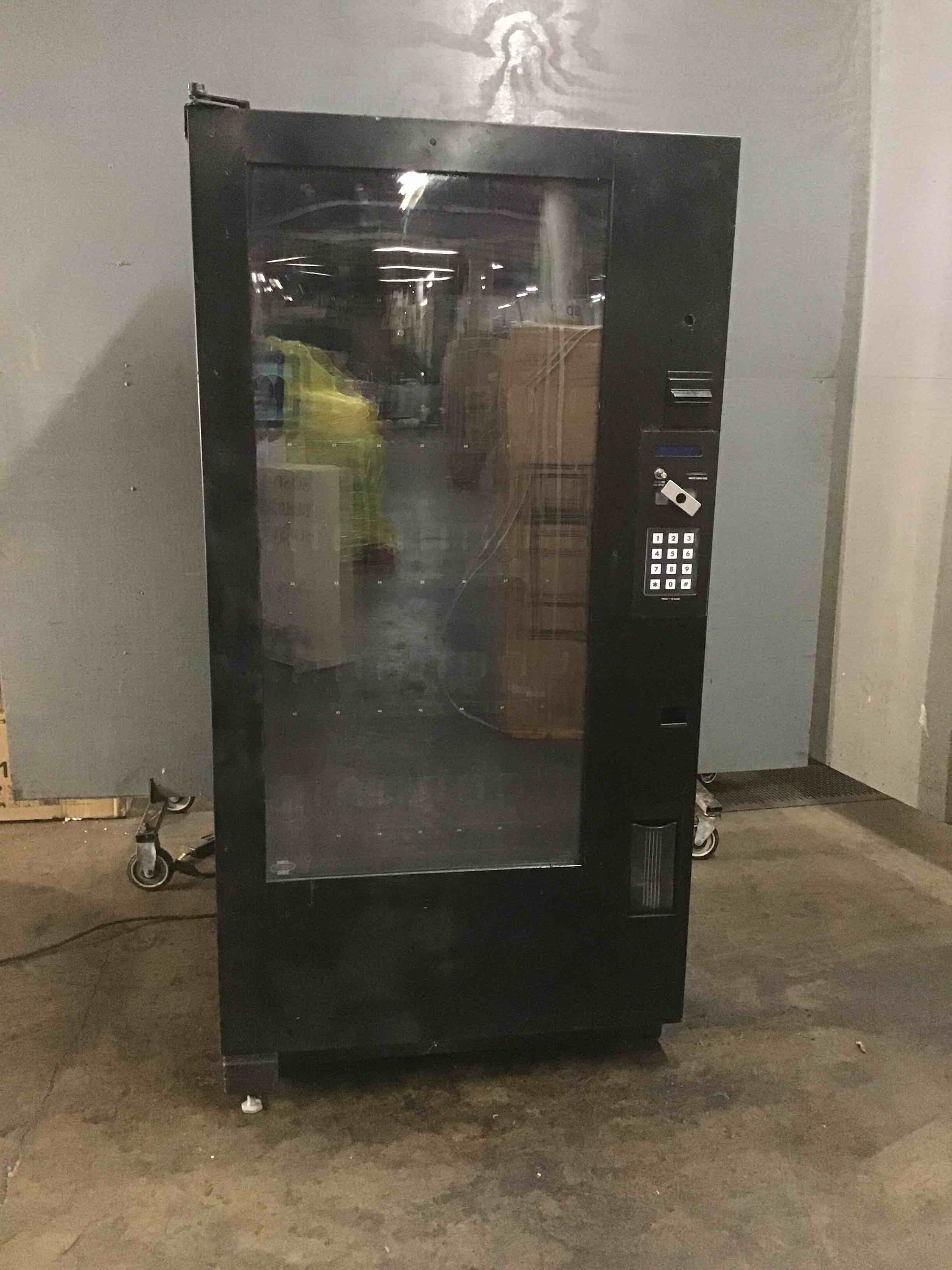 Royal Vendors Metal 40 Slot Refrigerated Vending Machine