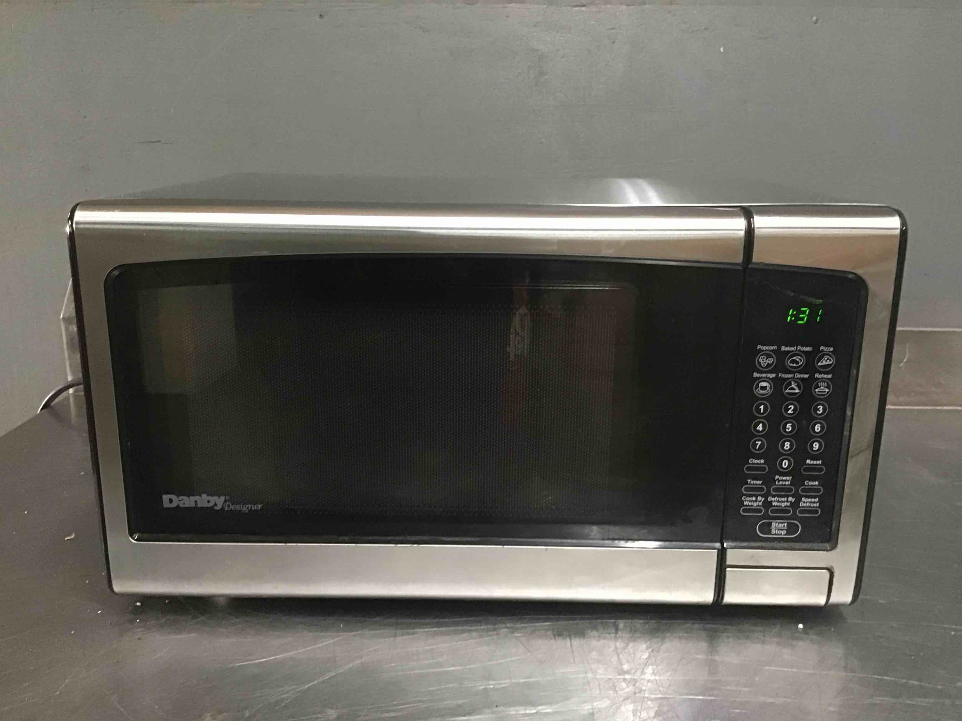 Danby Designer Stainless Steel Microwave Oven