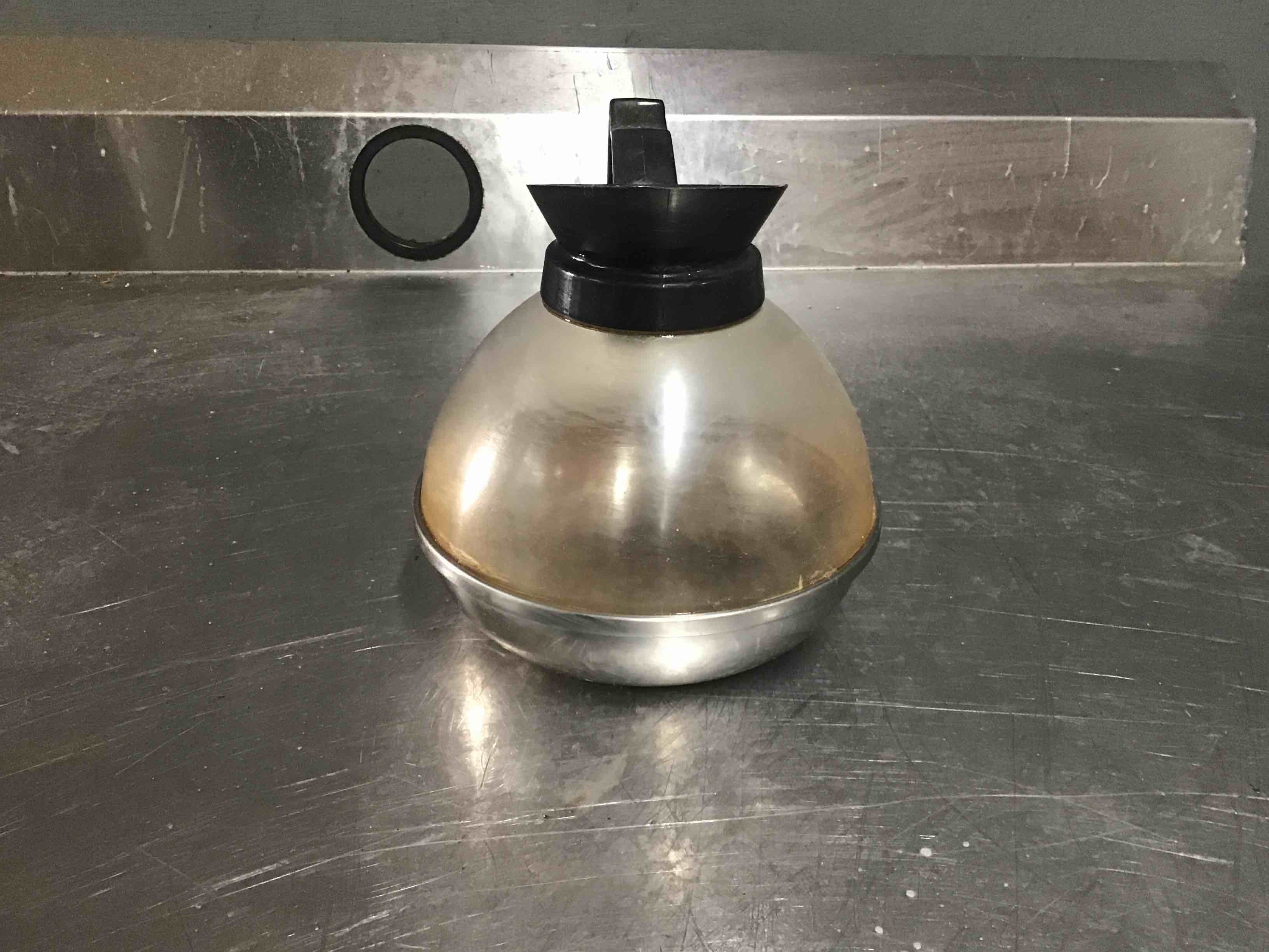 Bakers & Chefs And Bunn 60 Oz. Glass Coffee Decanters With Stainless Steel Bottom