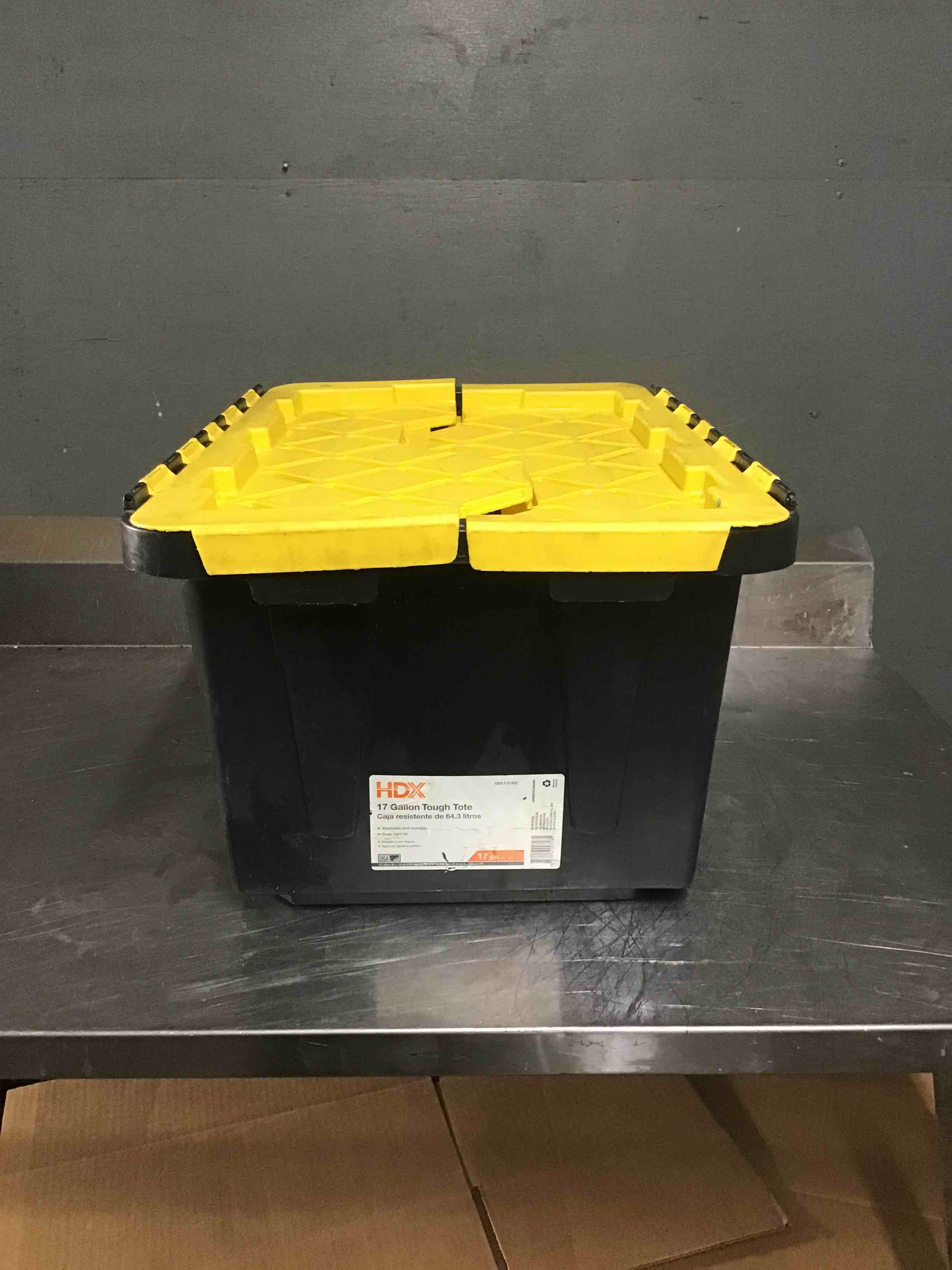 Hdx Solid Plastic 17 Gallon Tough Tote