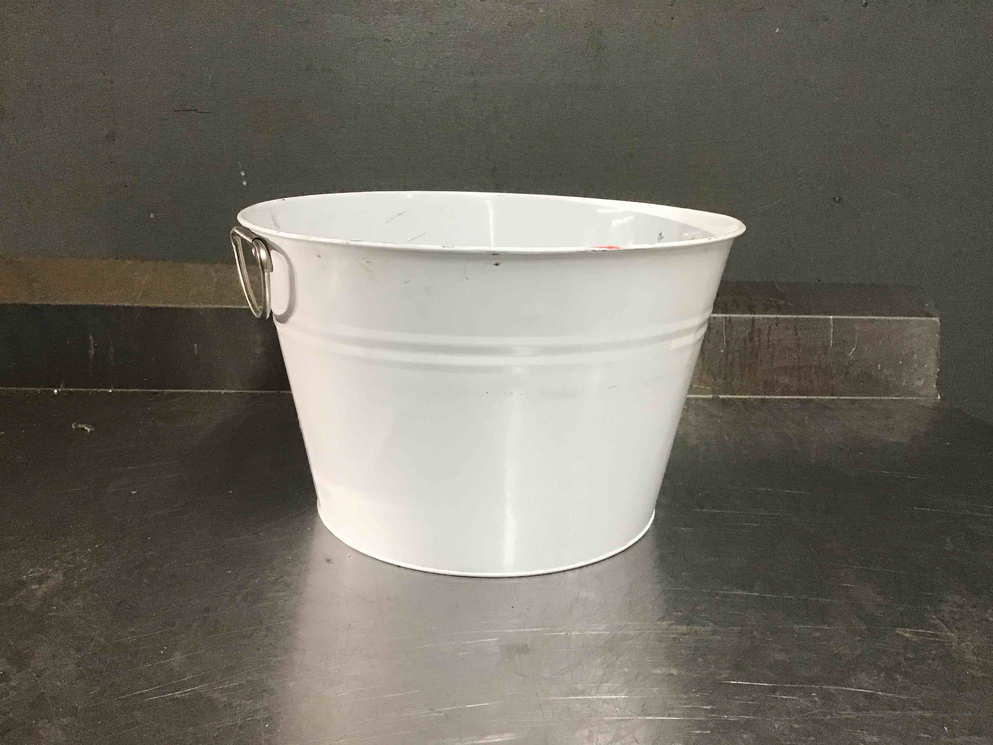 Hd Designs Aluminium Pail With Handles