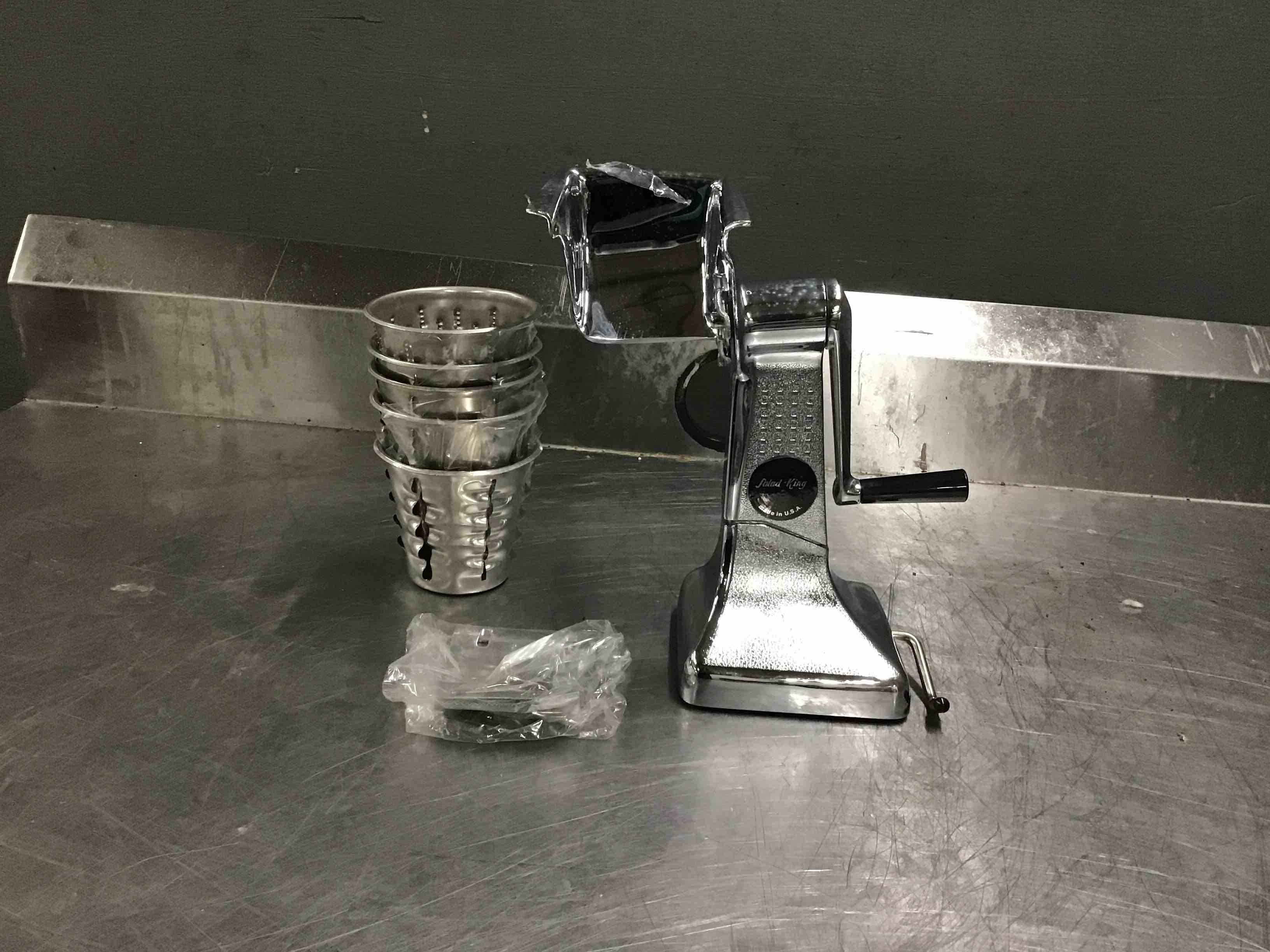 Töne Craft Salad King Chrome Deluxe Food Processor / Vegetable Cutter