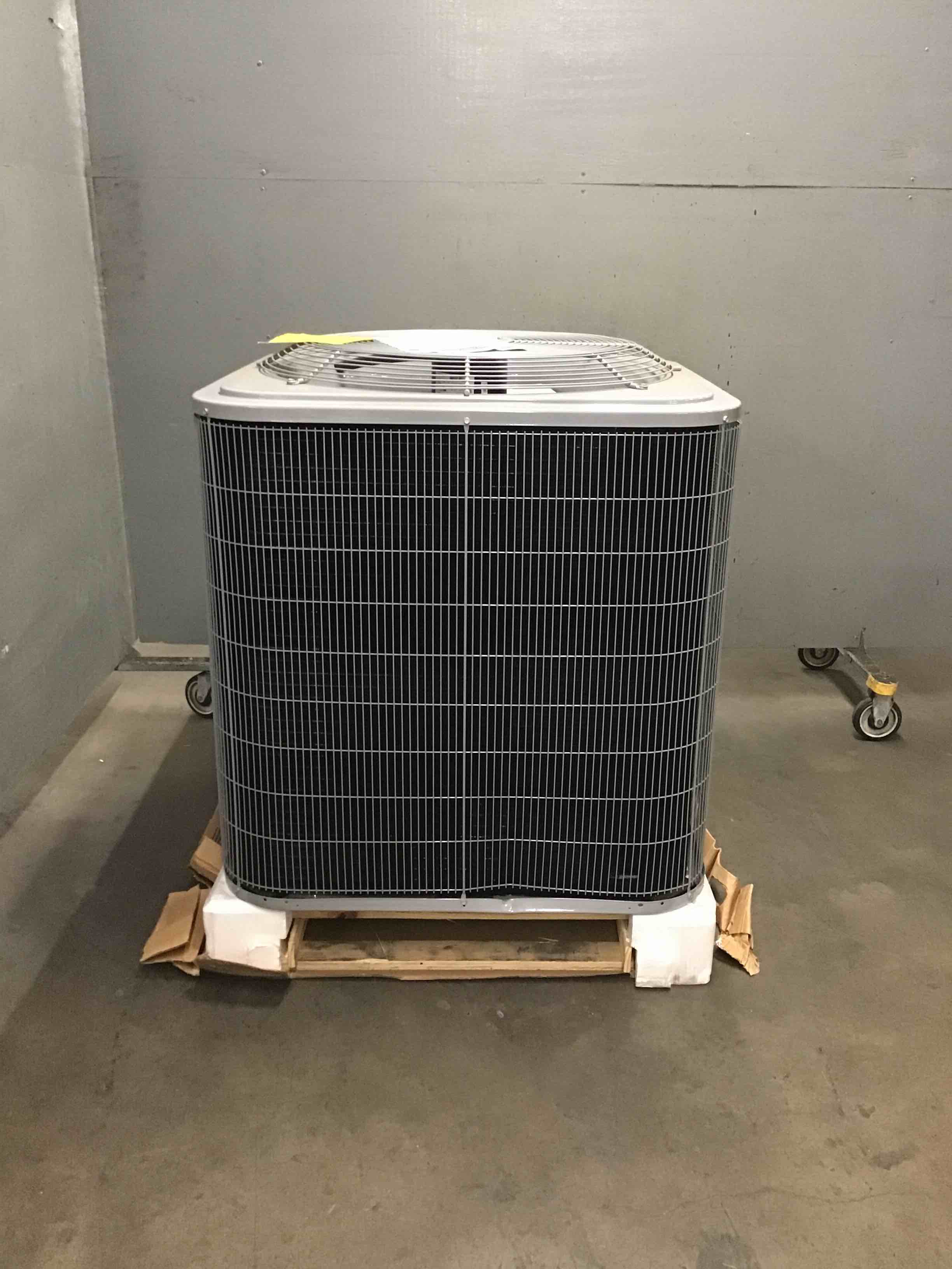 Carrier Comfort 3.5-Ton 16 Seer R410A Ac Condenser