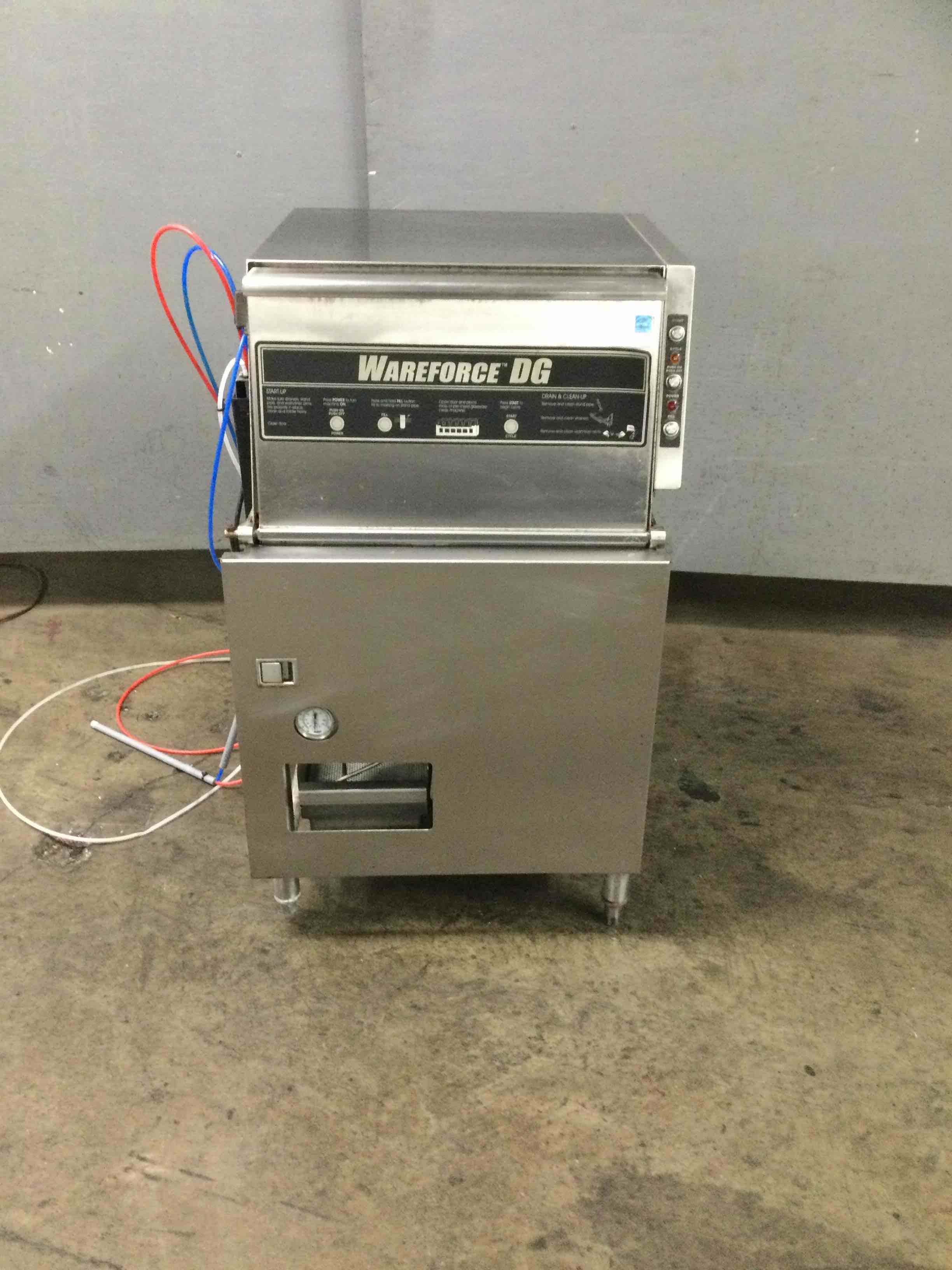 WAREFORCE UNDER COUNTER GLASS WASHER
