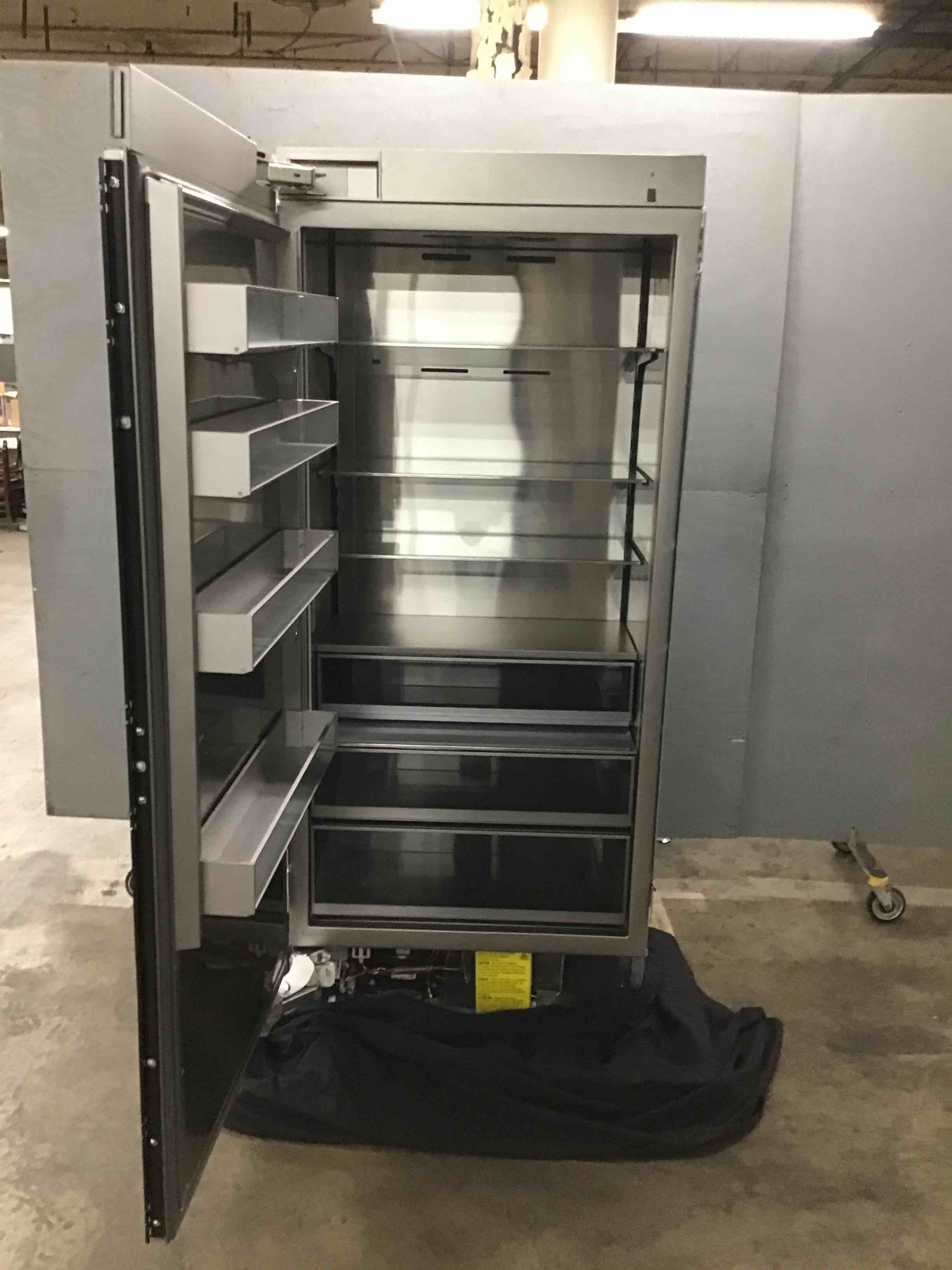 https://s3.amazonaws.com/lotting-images-prod/bidfta/GRN3817527_1708109396988.jpeg