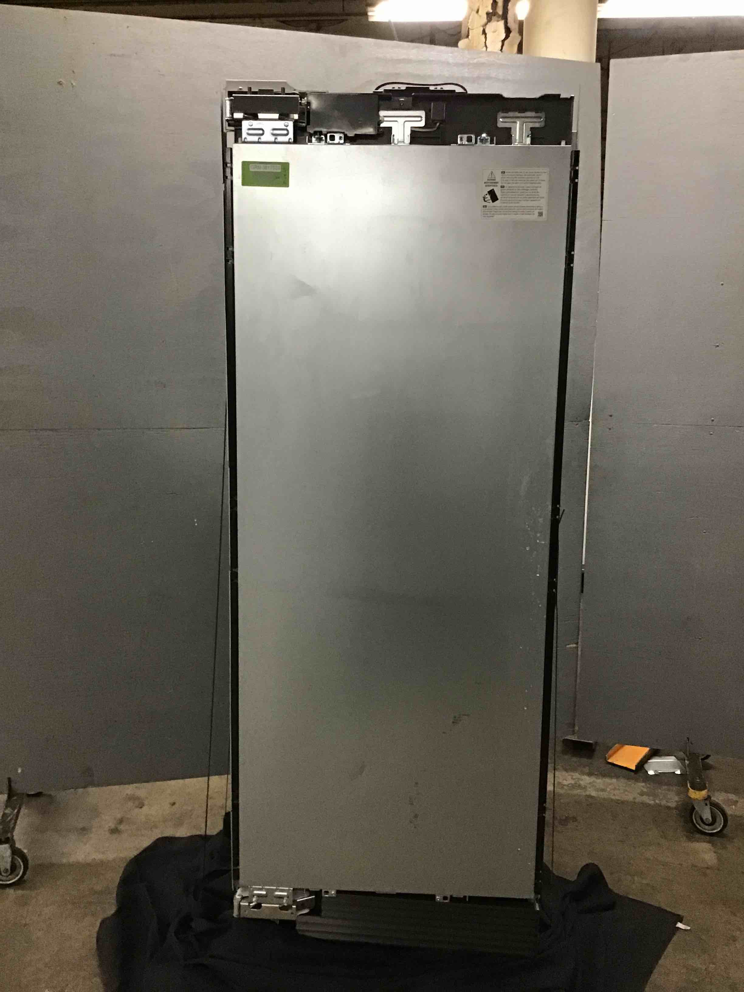 DECOR CONTEMPORARY SERIES 30 INCH BUILT IN COUNTER DEPTH PANEL READY FREEZER COLUMN 