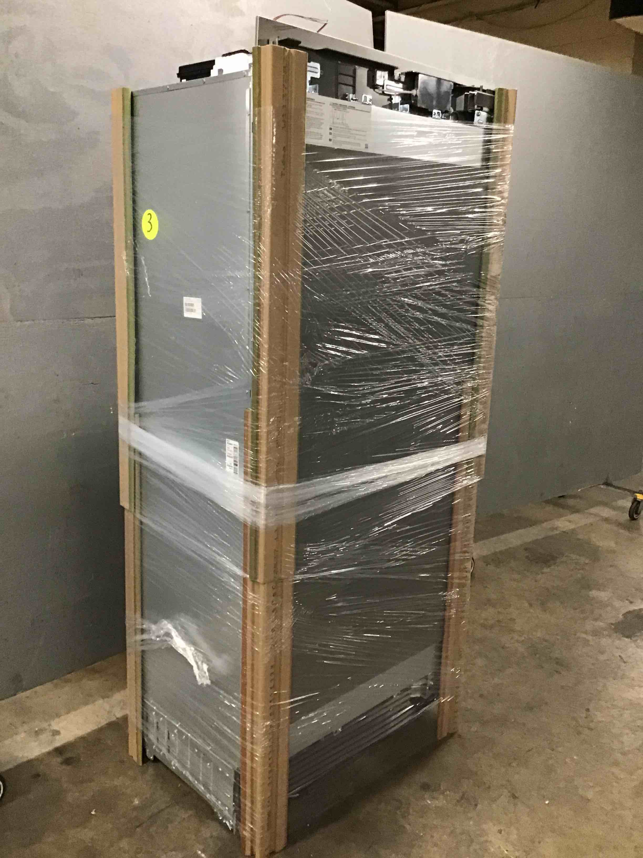 https://s3.amazonaws.com/lotting-images-prod/bidfta/GRN3817535_1708353279881.jpeg