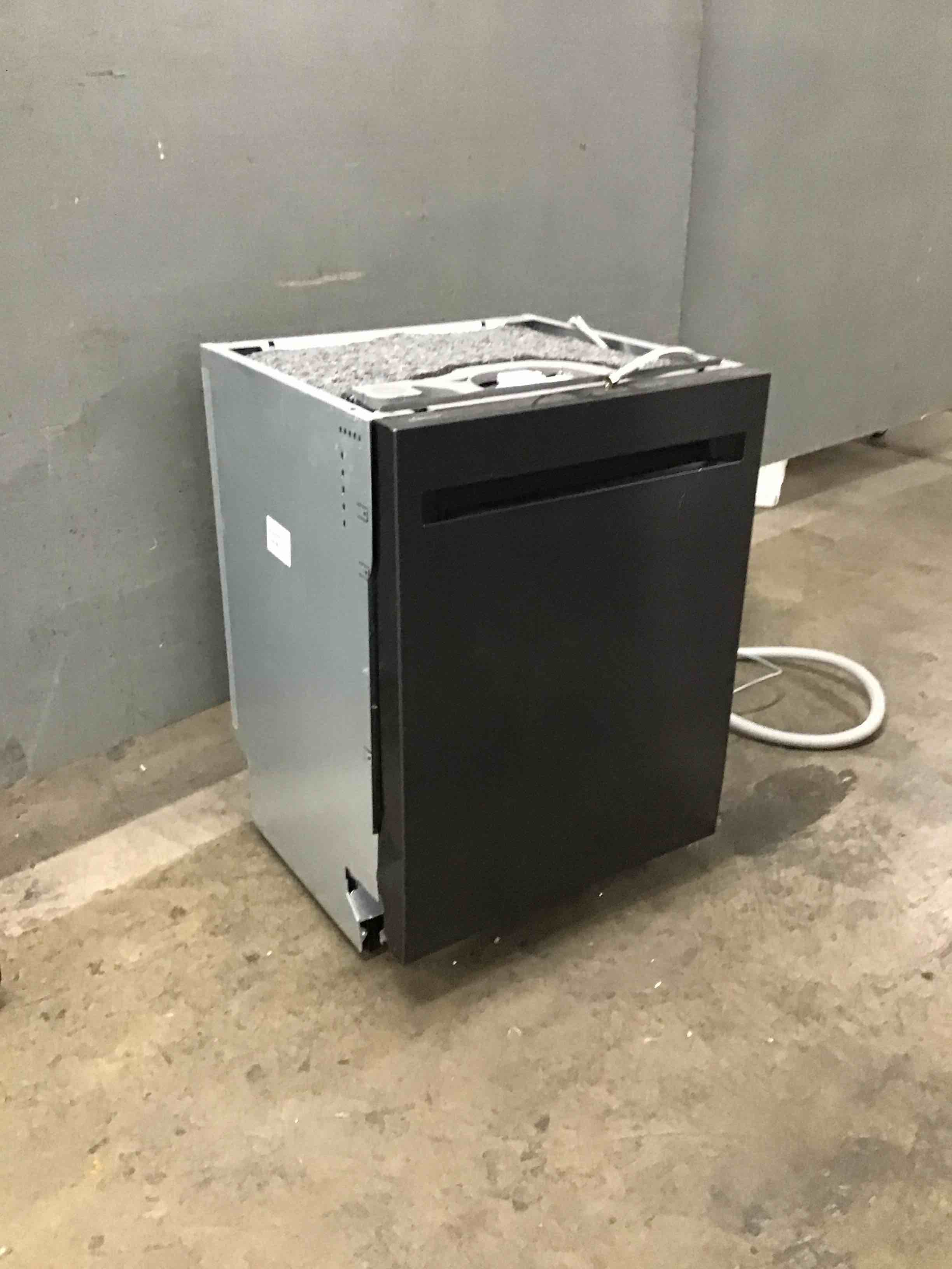 https://s3.amazonaws.com/lotting-images-prod/bidfta/GRN3817538_1708357533762.jpeg