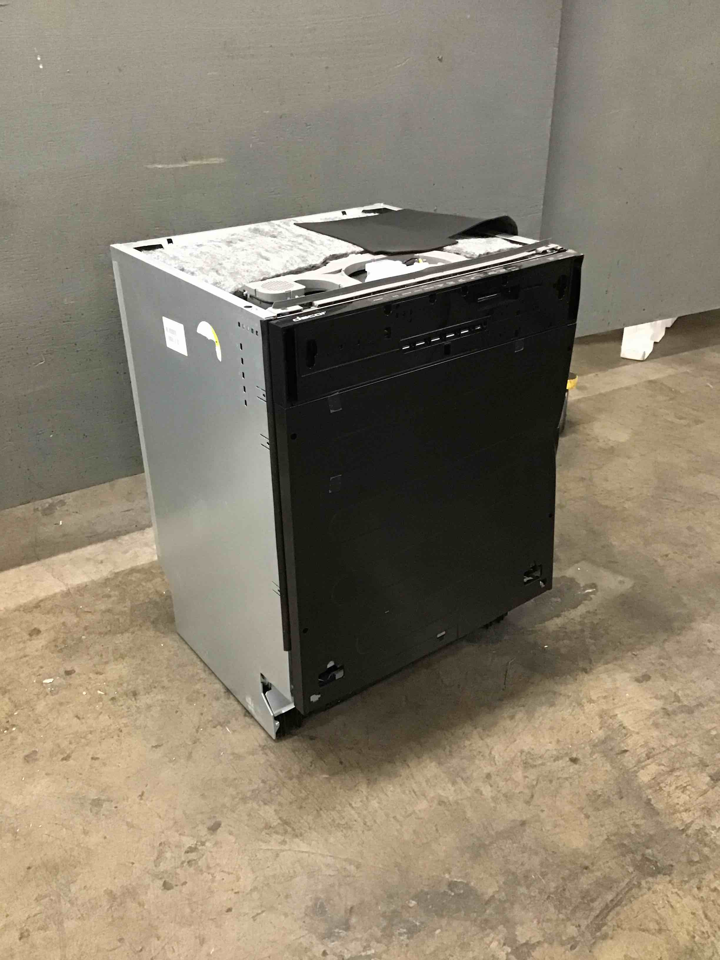 https://s3.amazonaws.com/lotting-images-prod/bidfta/GRN3817540_1708359734286.jpeg