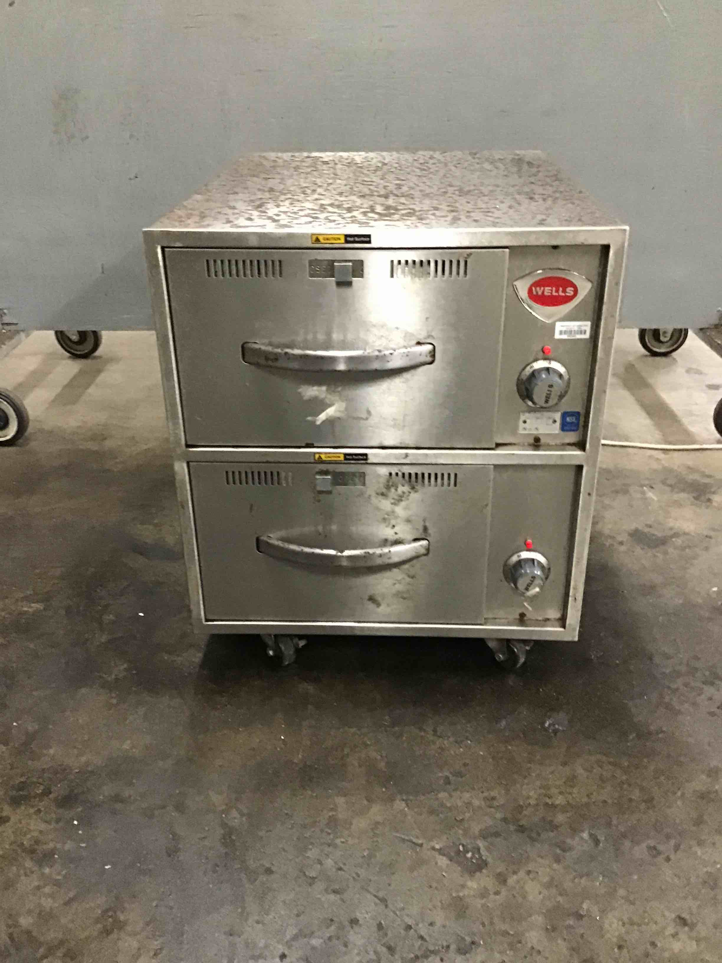 WELLS STAINLESS STEEL 2-DRAWER HOLDING CABINET ON CASTERS 