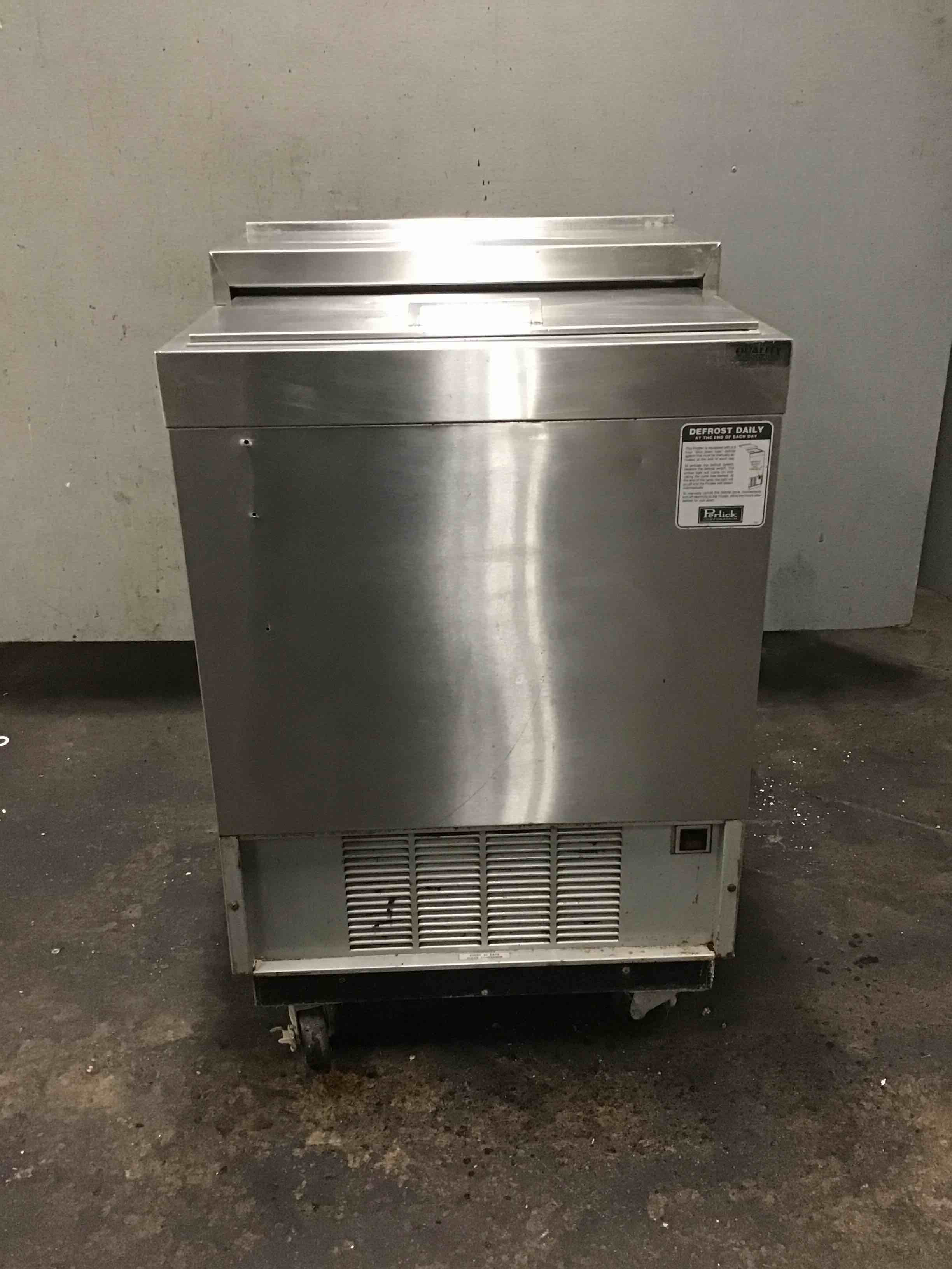 Perlick Stainless Steel Front And Top 24 Inch Bottle Cooler On Casters 