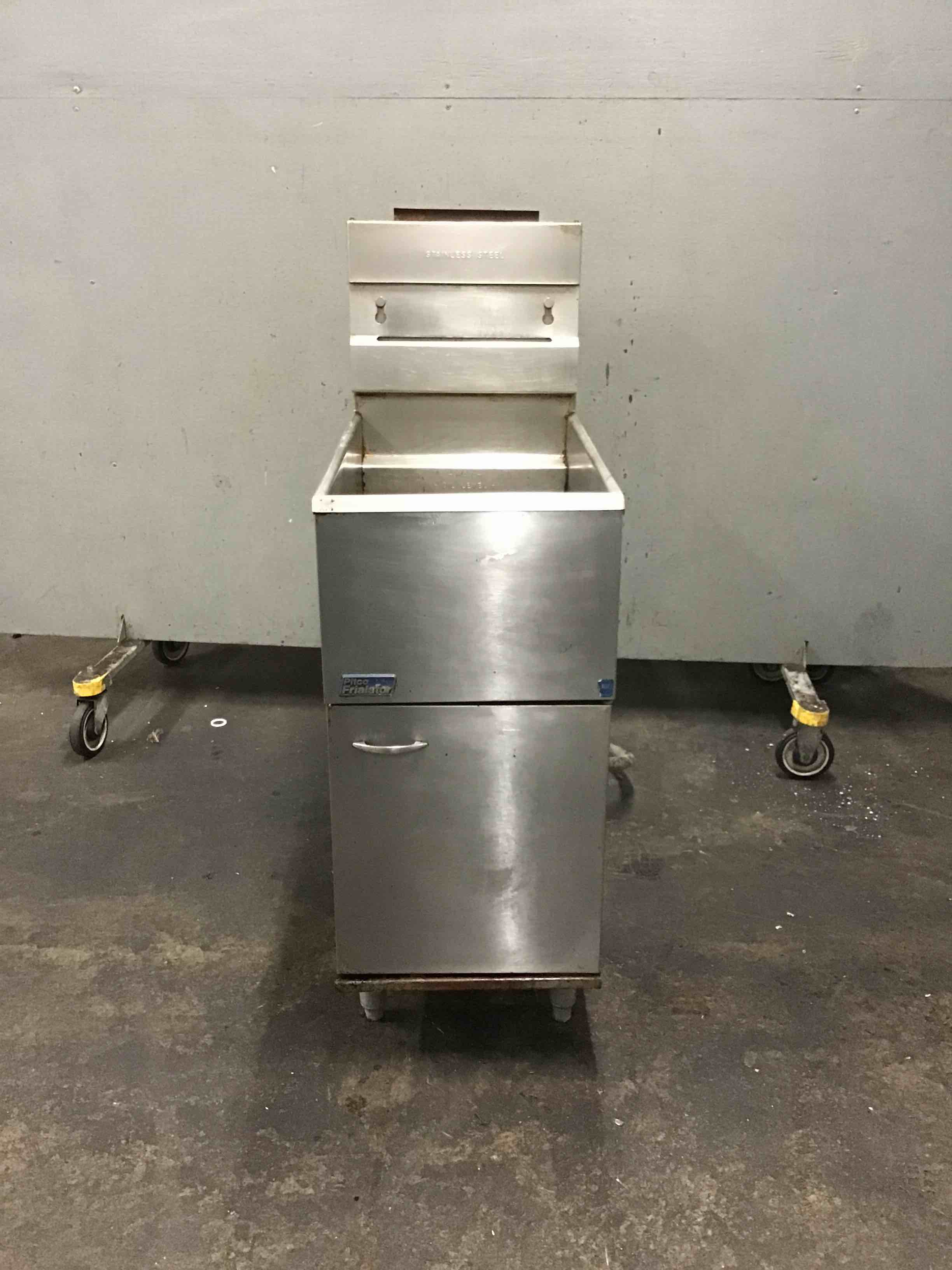 Pitco Frialator Natural Gas 35-40 lb. Fryer