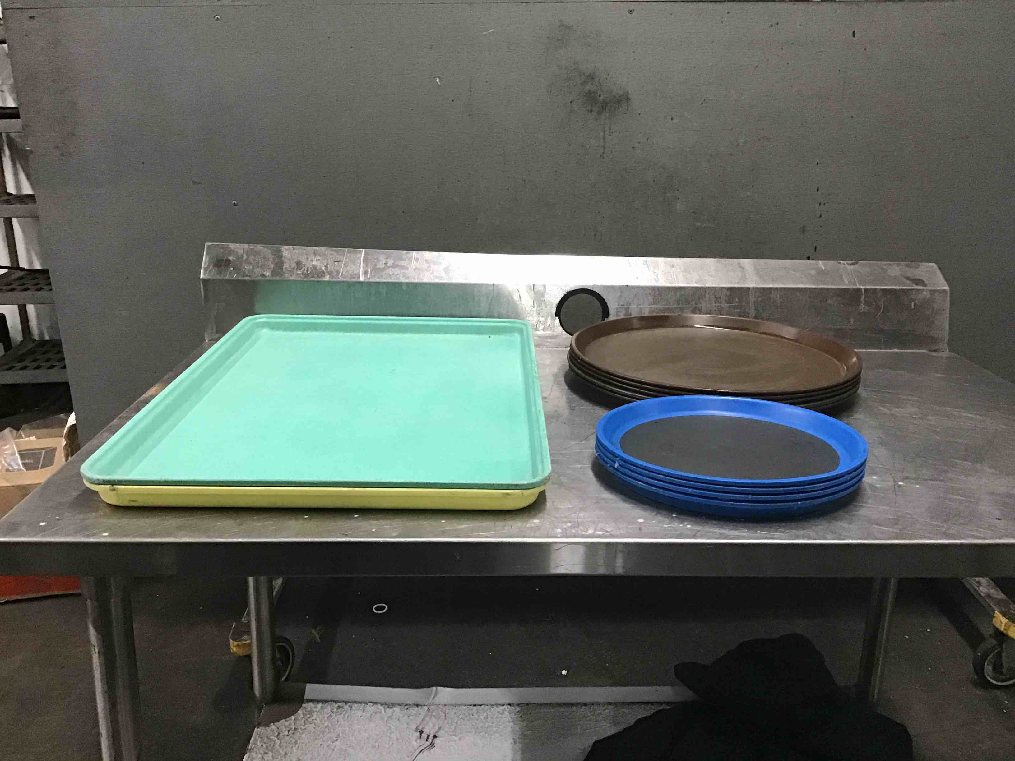 15 And 10.5 Inch Round Plastic Serving Trays And 17 X 25 Inch Plastic Serving Trays