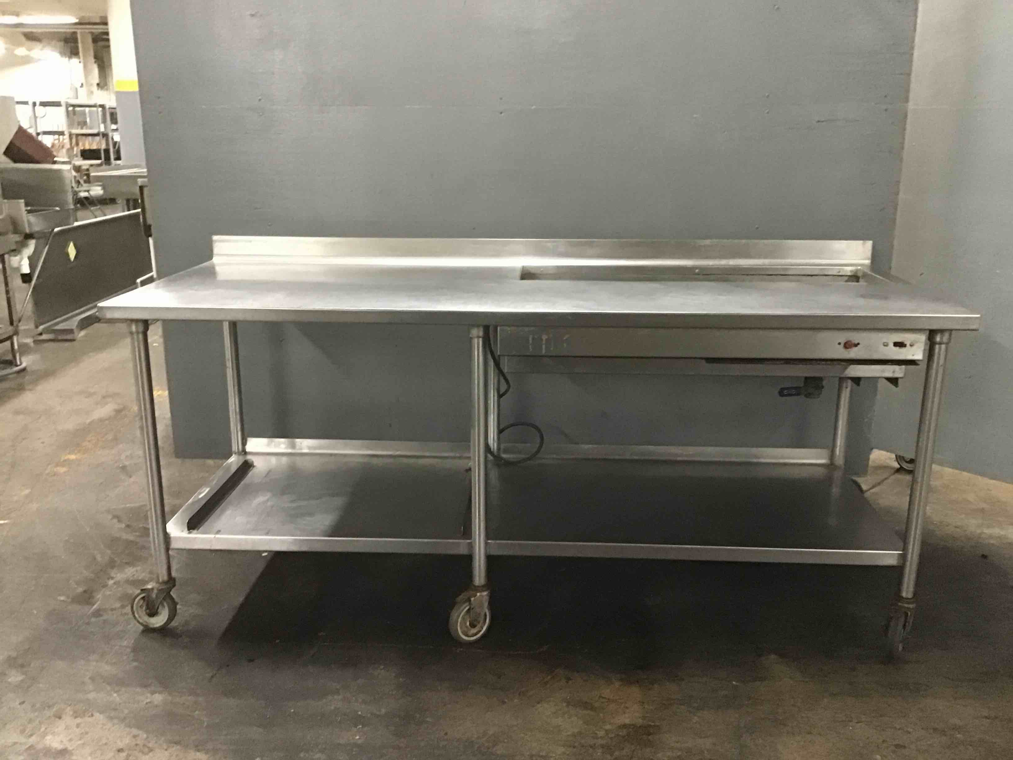 Stainless Steel 82.78 Inch Prep Station With Under Shelf, 40.5 Inch Cold Pan And Heated Right Countertop