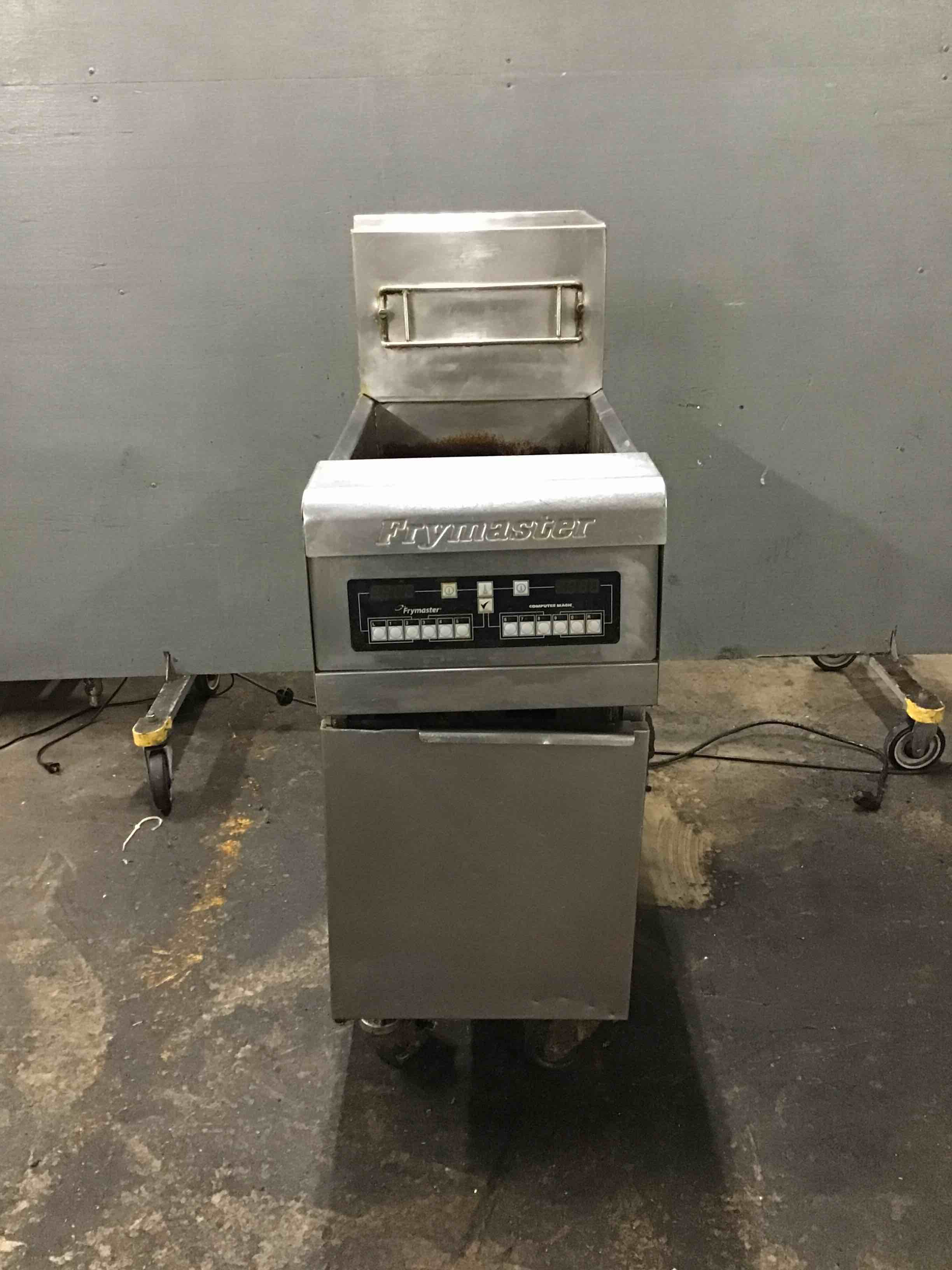 Fry Master Computer Magic Stainless Steel 50 Lb Vat Fryer On Casters