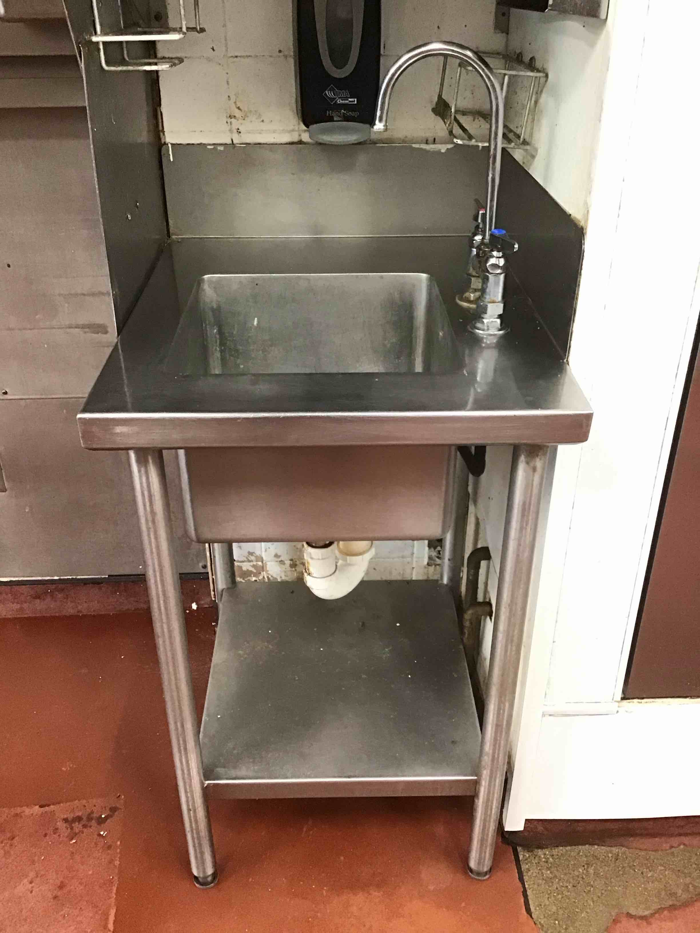 Stainless Steel Kitchen Sink With Under Shelf