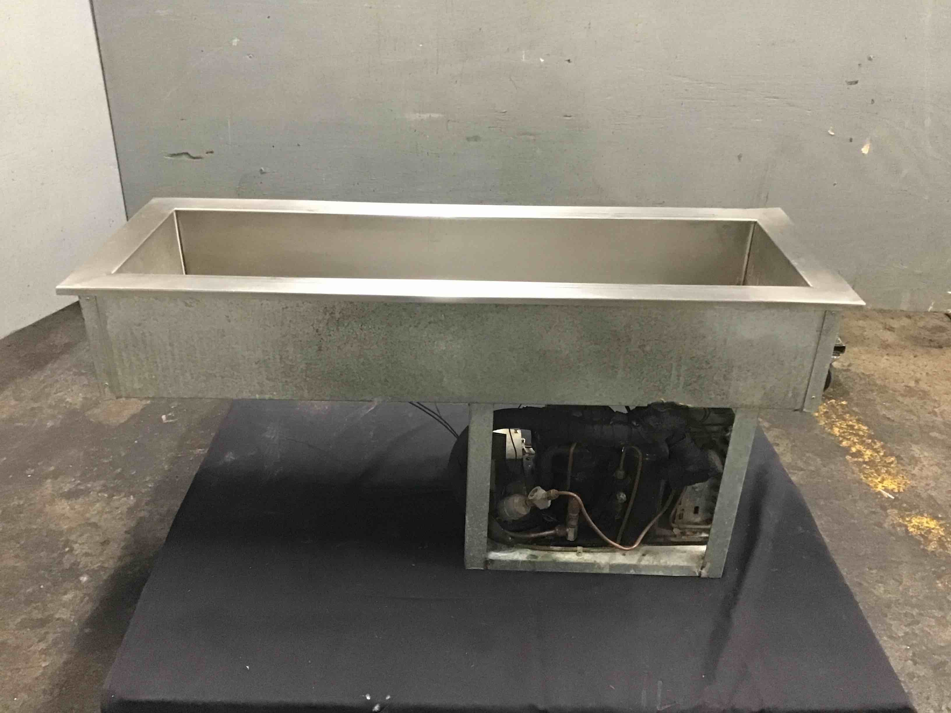 46.25 Inch Stainless Steel Interior Drop In  Refrigerated Cold Pan 