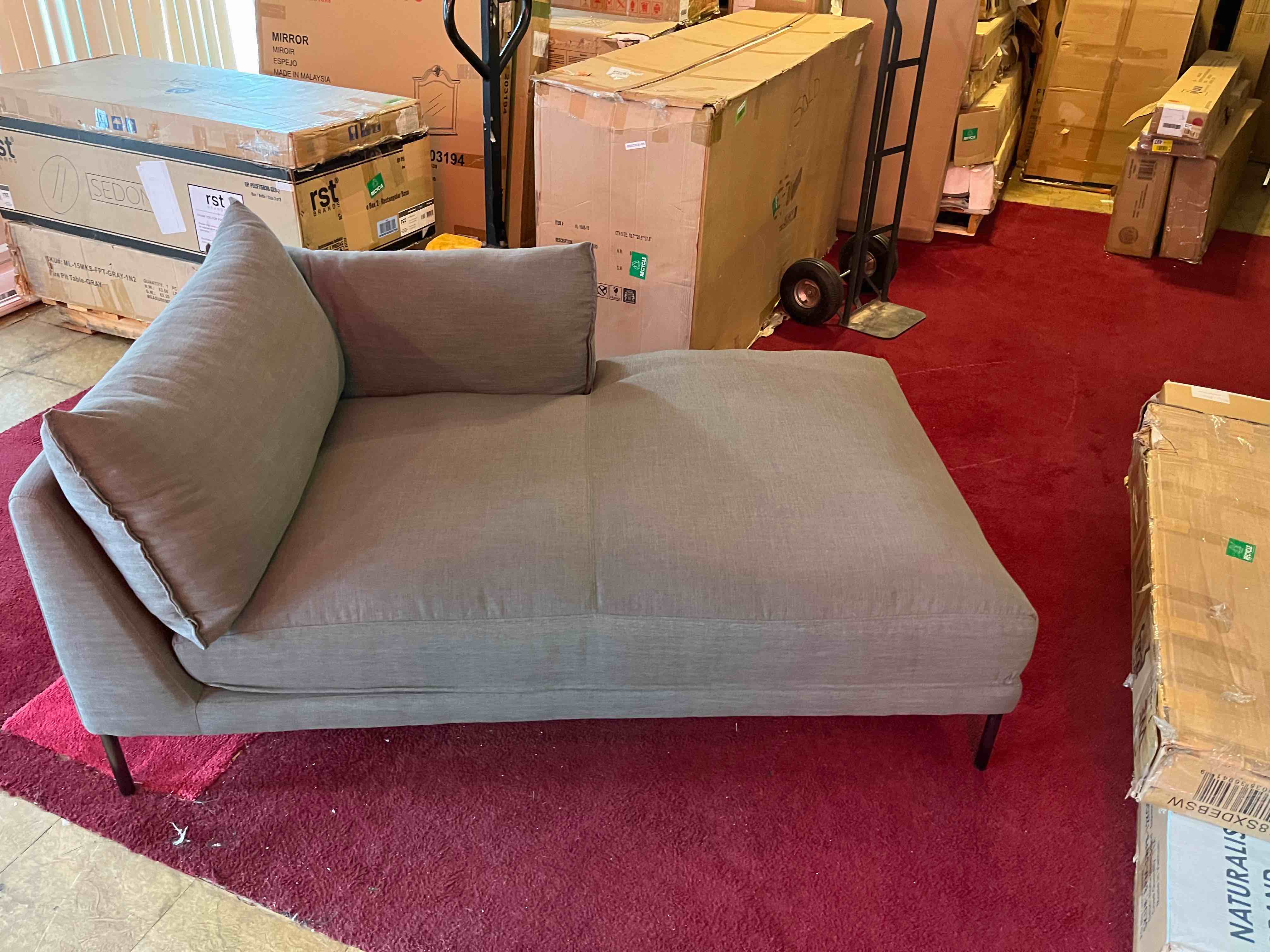 Moe’s Home Scandinavian Jamara Charcoal Chaise