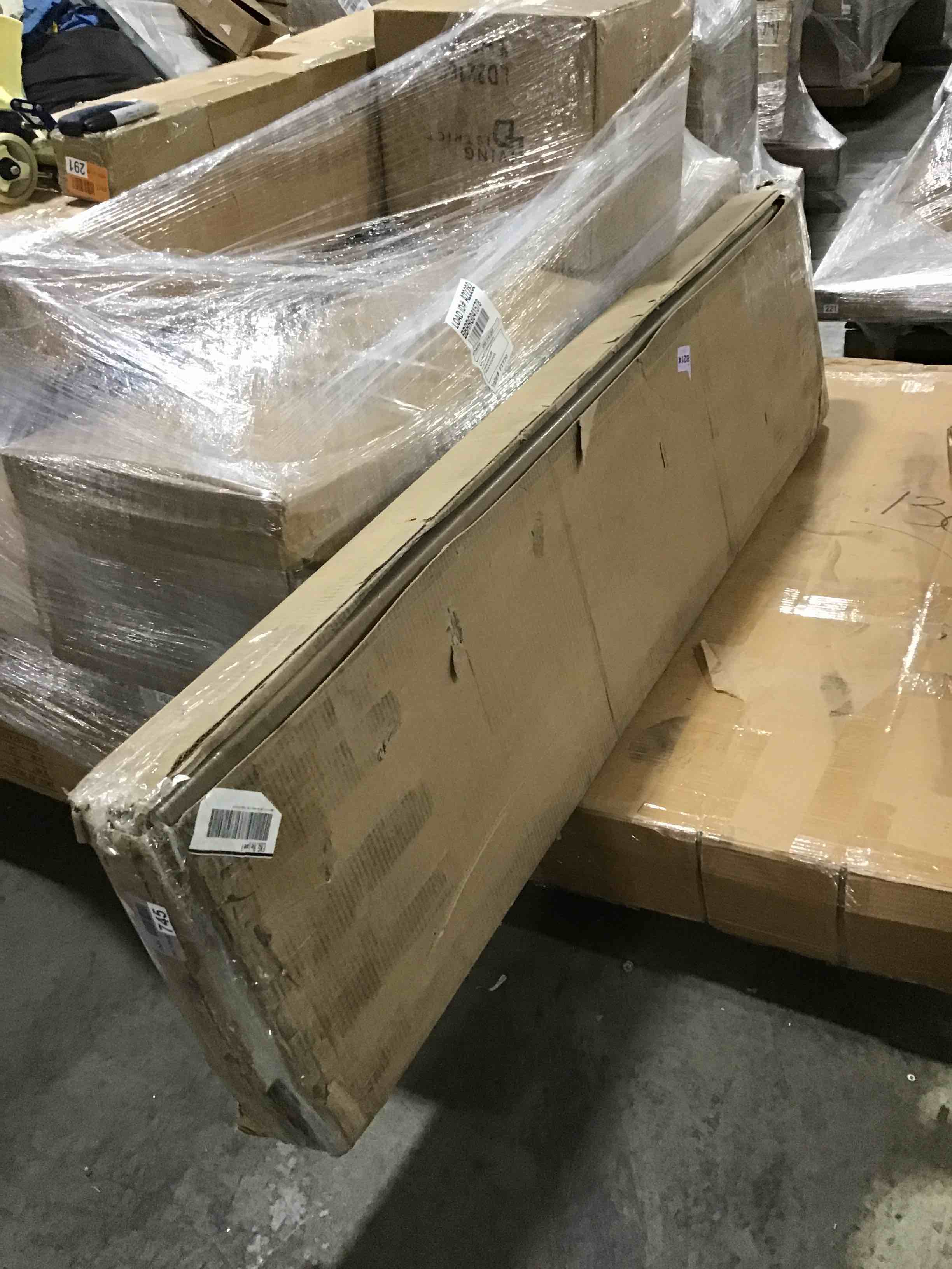 https://s3.amazonaws.com/lotting-images-prod/bidfta/GRN3896342_1695063620656.jpeg