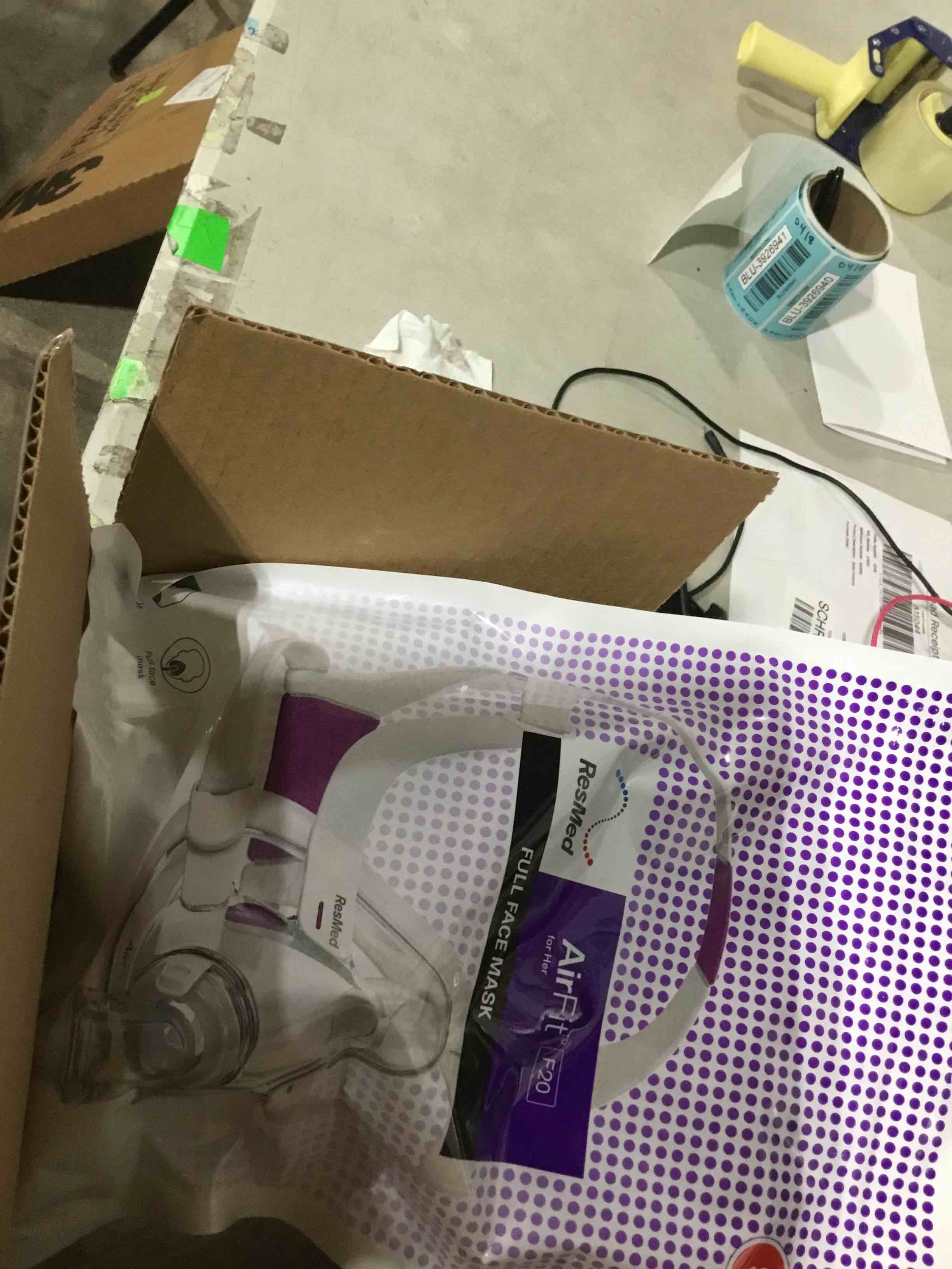 https://s3.amazonaws.com/lotting-images-prod/bidfta/GRN3938398_1674151315096.jpeg