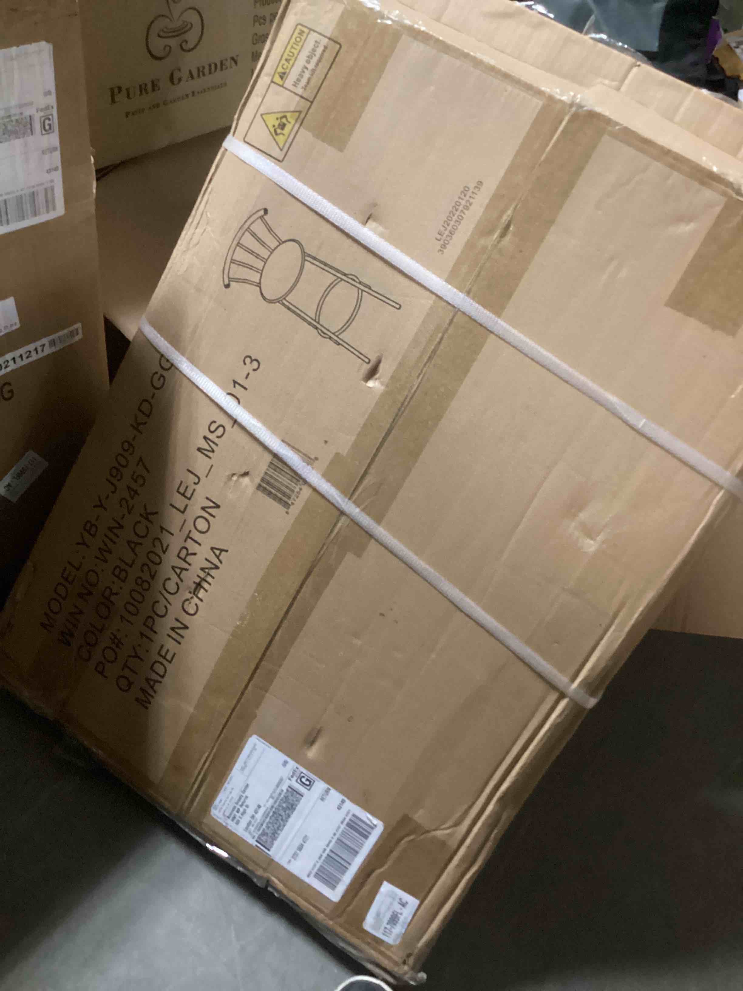 https://s3.amazonaws.com/lotting-images-prod/bidfta/GRN3957289_1688121560766.jpeg