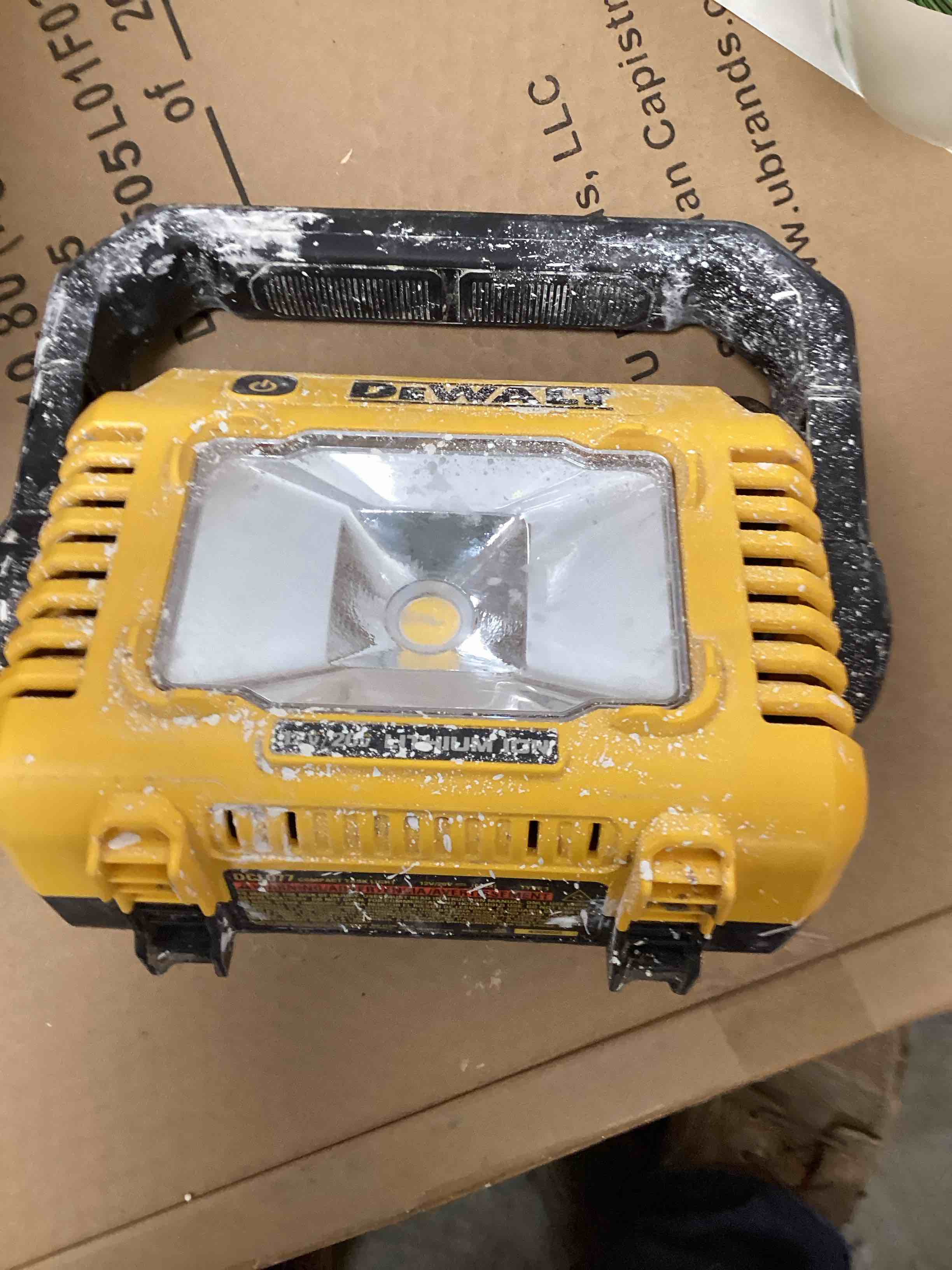 https://s3.amazonaws.com/lotting-images-prod/bidfta/GRN3960160_1713805704548.jpeg