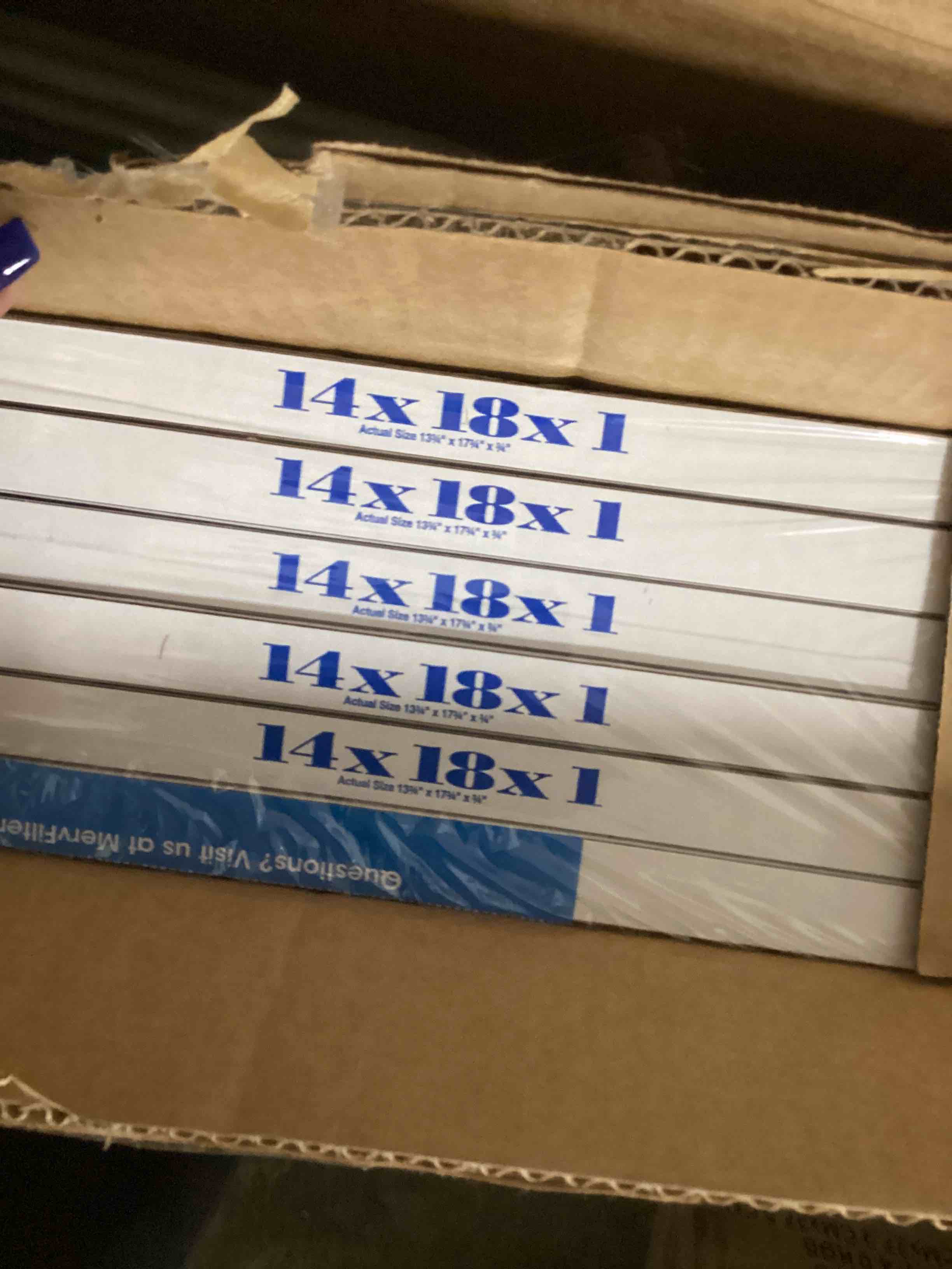 https://s3.amazonaws.com/lotting-images-prod/bidfta/GRN3961913_1696426164685.jpeg