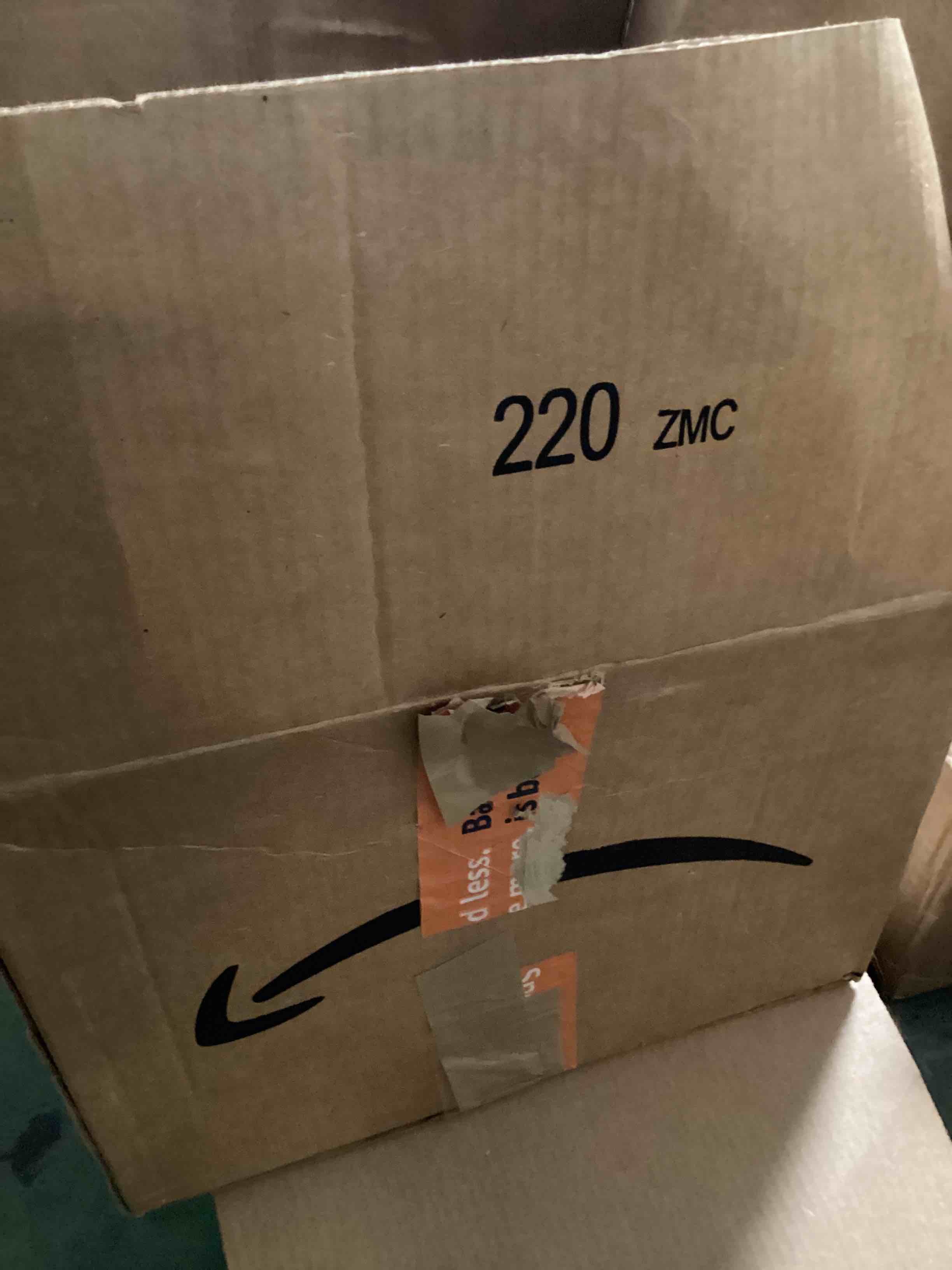 https://s3.amazonaws.com/lotting-images-prod/bidfta/GRN3961916_1696426712812.jpeg