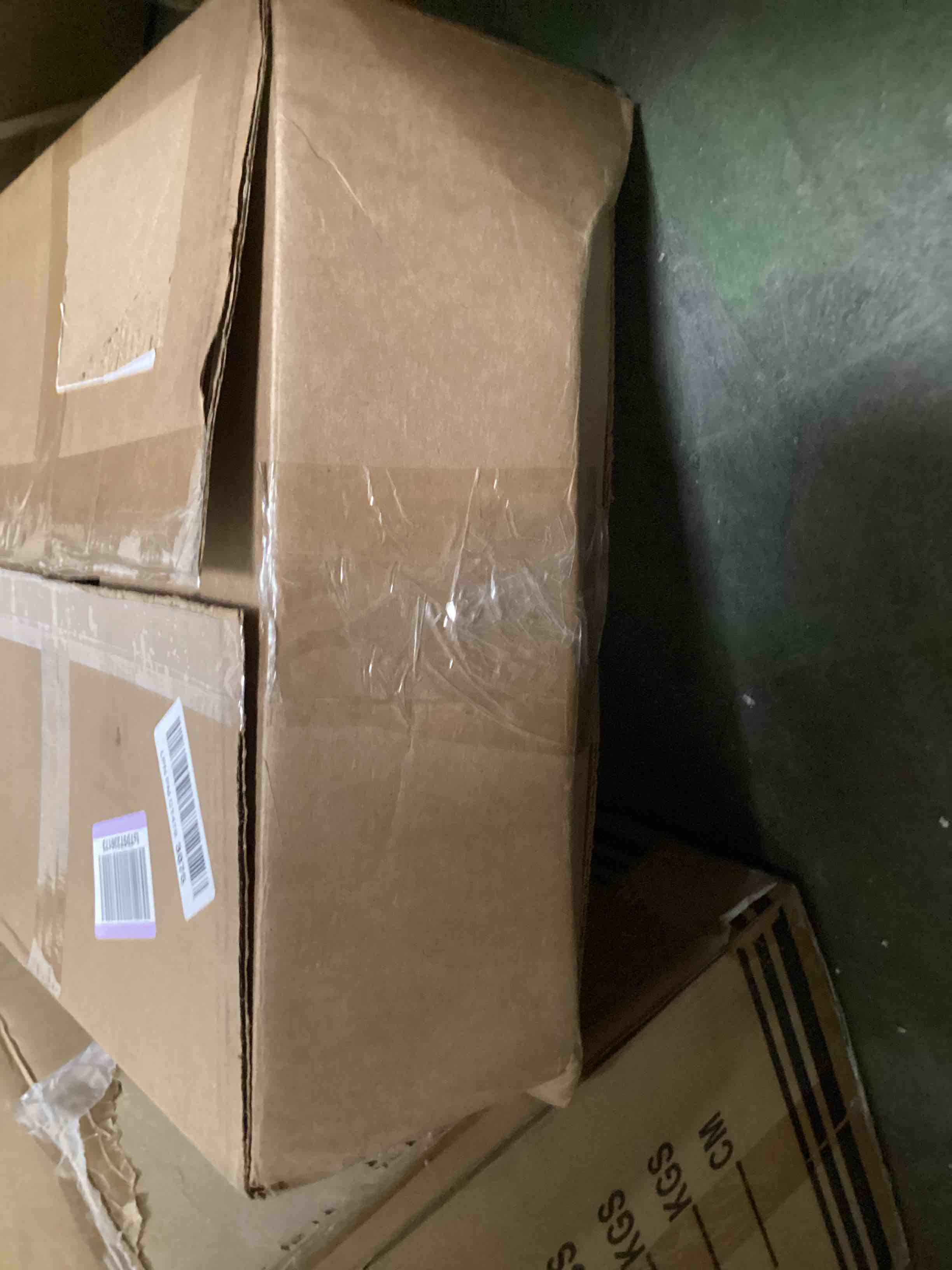 https://s3.amazonaws.com/lotting-images-prod/bidfta/GRN3961924_1696428005452.jpeg