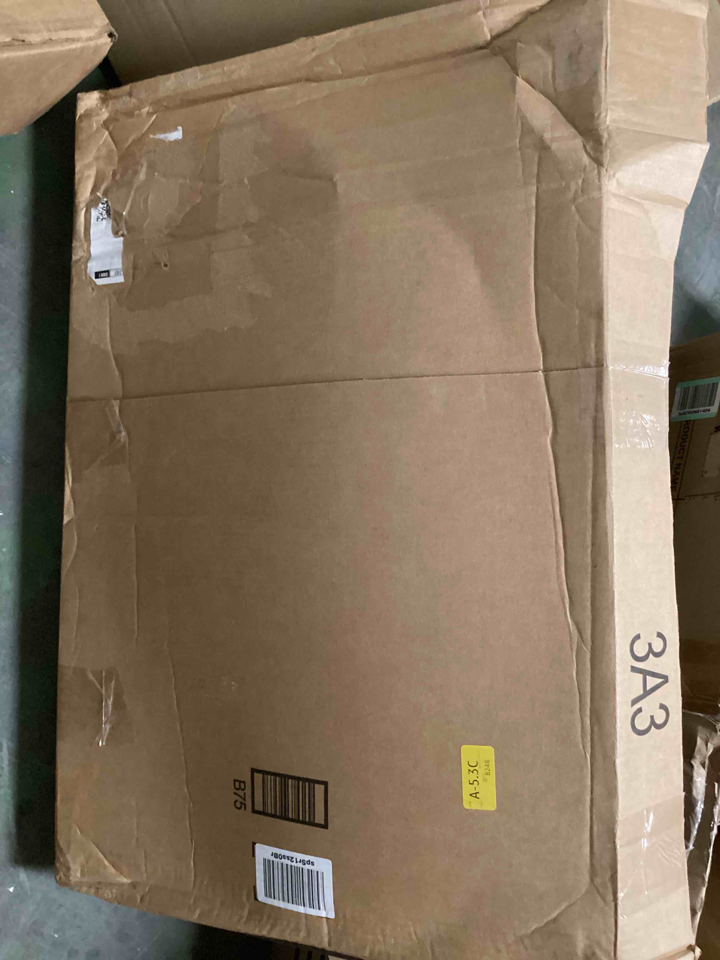 https://s3.amazonaws.com/lotting-images-prod/bidfta/GRN3961925_1696428291561.jpeg