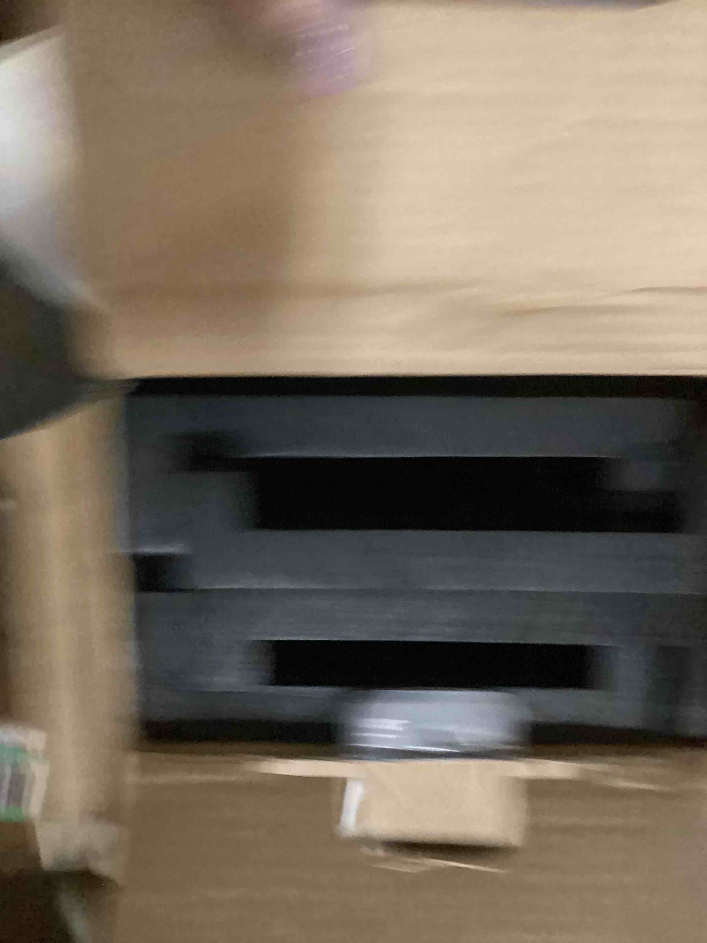 https://s3.amazonaws.com/lotting-images-prod/bidfta/GRN3962520_1698872032109.jpeg