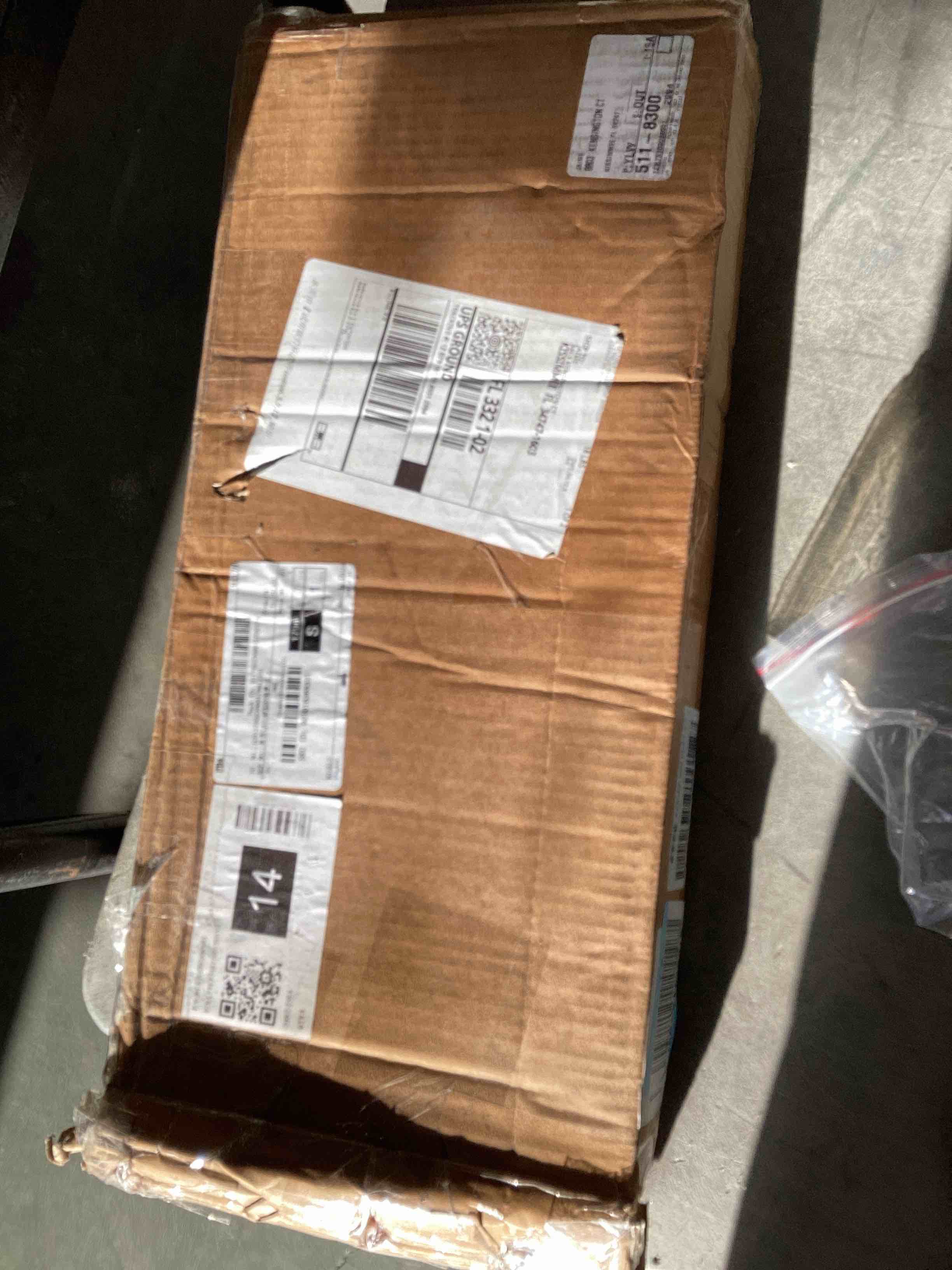 https://s3.amazonaws.com/lotting-images-prod/bidfta/GRN3962862_1699626233081.jpeg