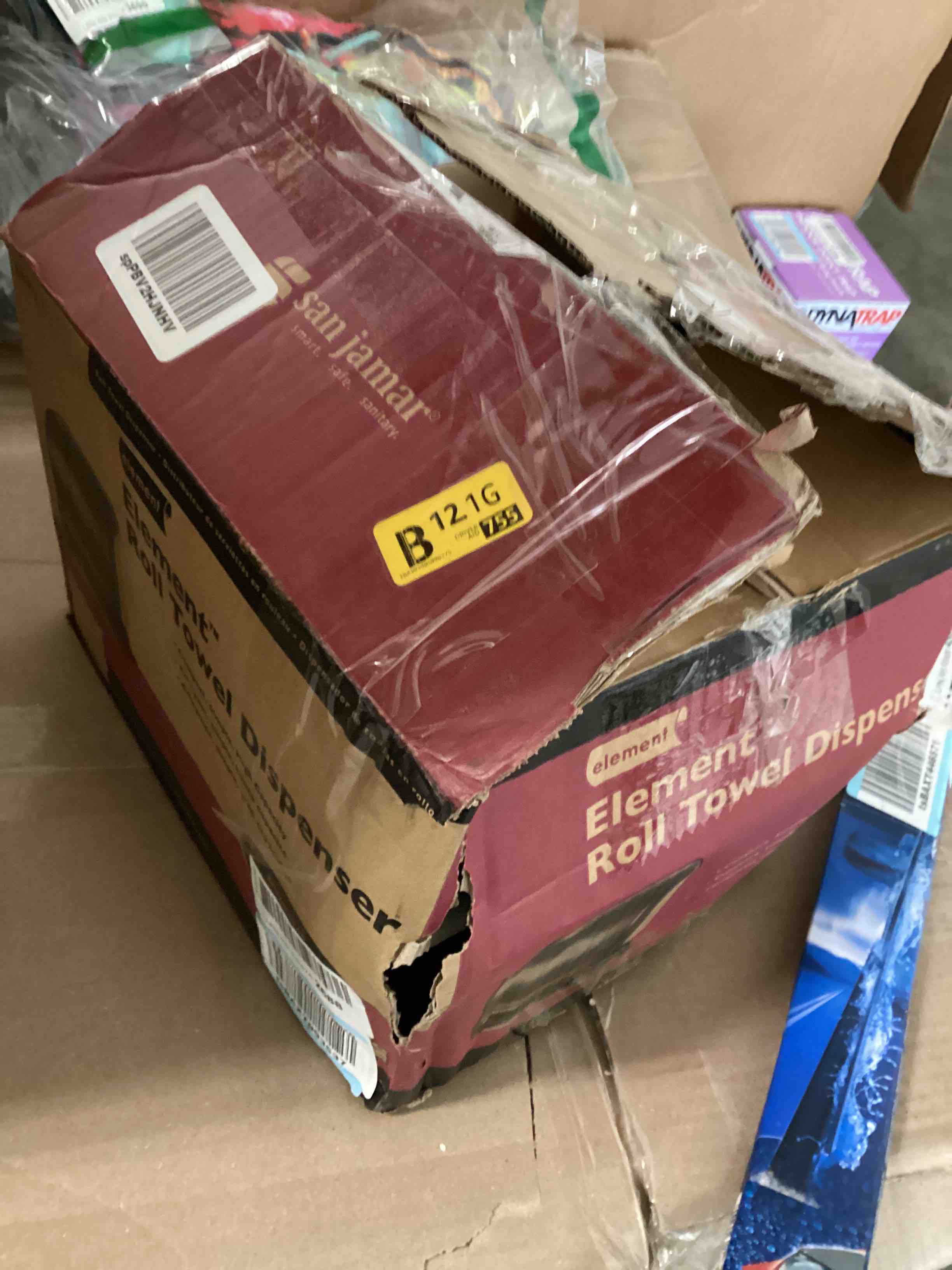 https://s3.amazonaws.com/lotting-images-prod/bidfta/GRN3962877_1699630943185.jpeg