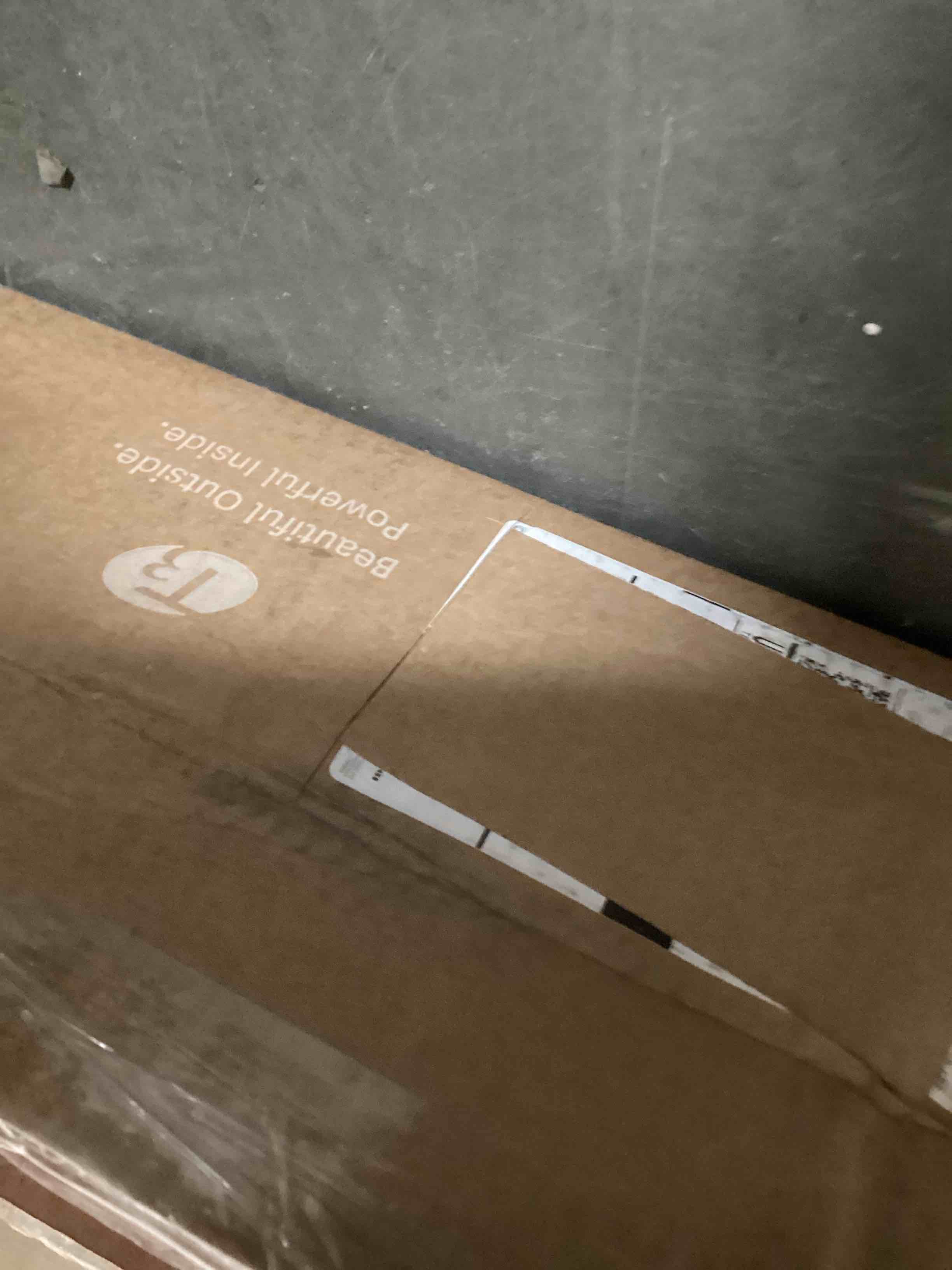 https://s3.amazonaws.com/lotting-images-prod/bidfta/GRN3963543_1700681146859.jpeg