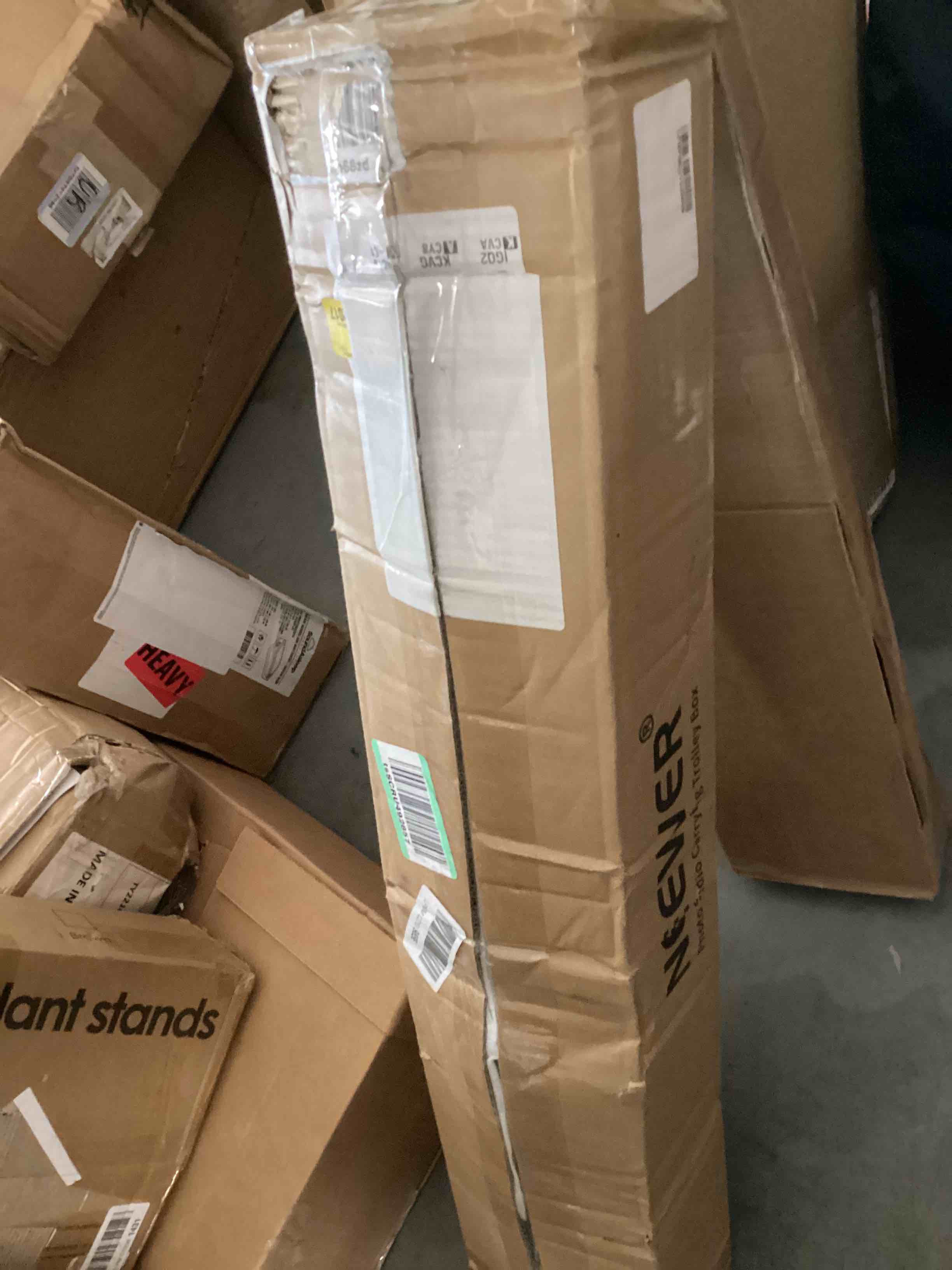 https://s3.amazonaws.com/lotting-images-prod/bidfta/GRN3965367_1695394422080.jpeg