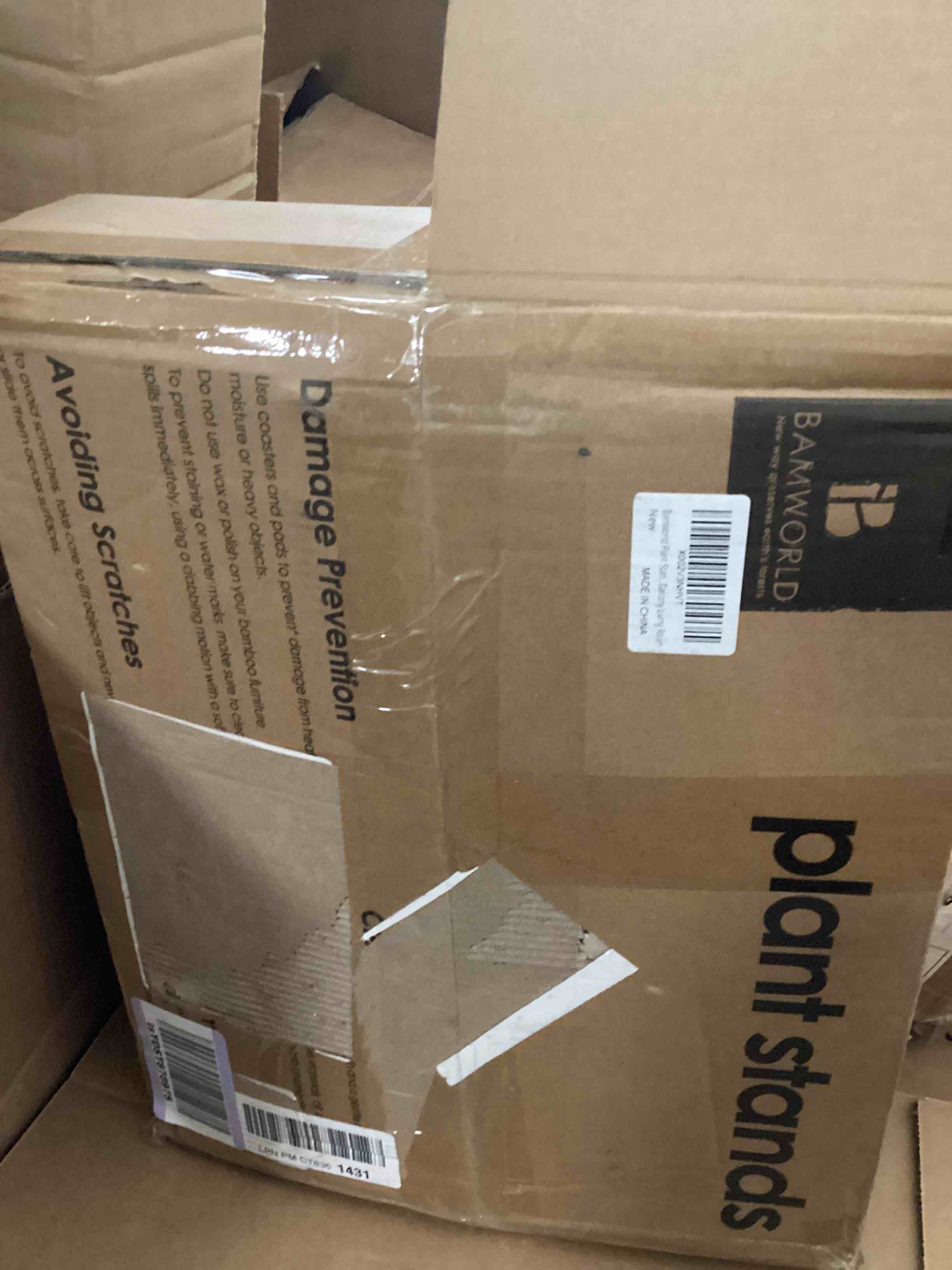https://s3.amazonaws.com/lotting-images-prod/bidfta/GRN3965368_1695394476286.jpeg
