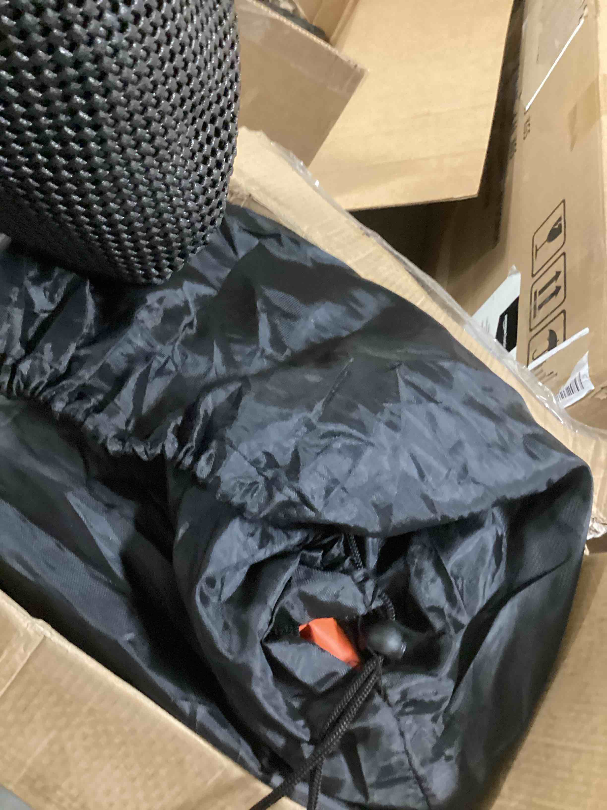 https://s3.amazonaws.com/lotting-images-prod/bidfta/GRN3965478_1696437234590.jpeg