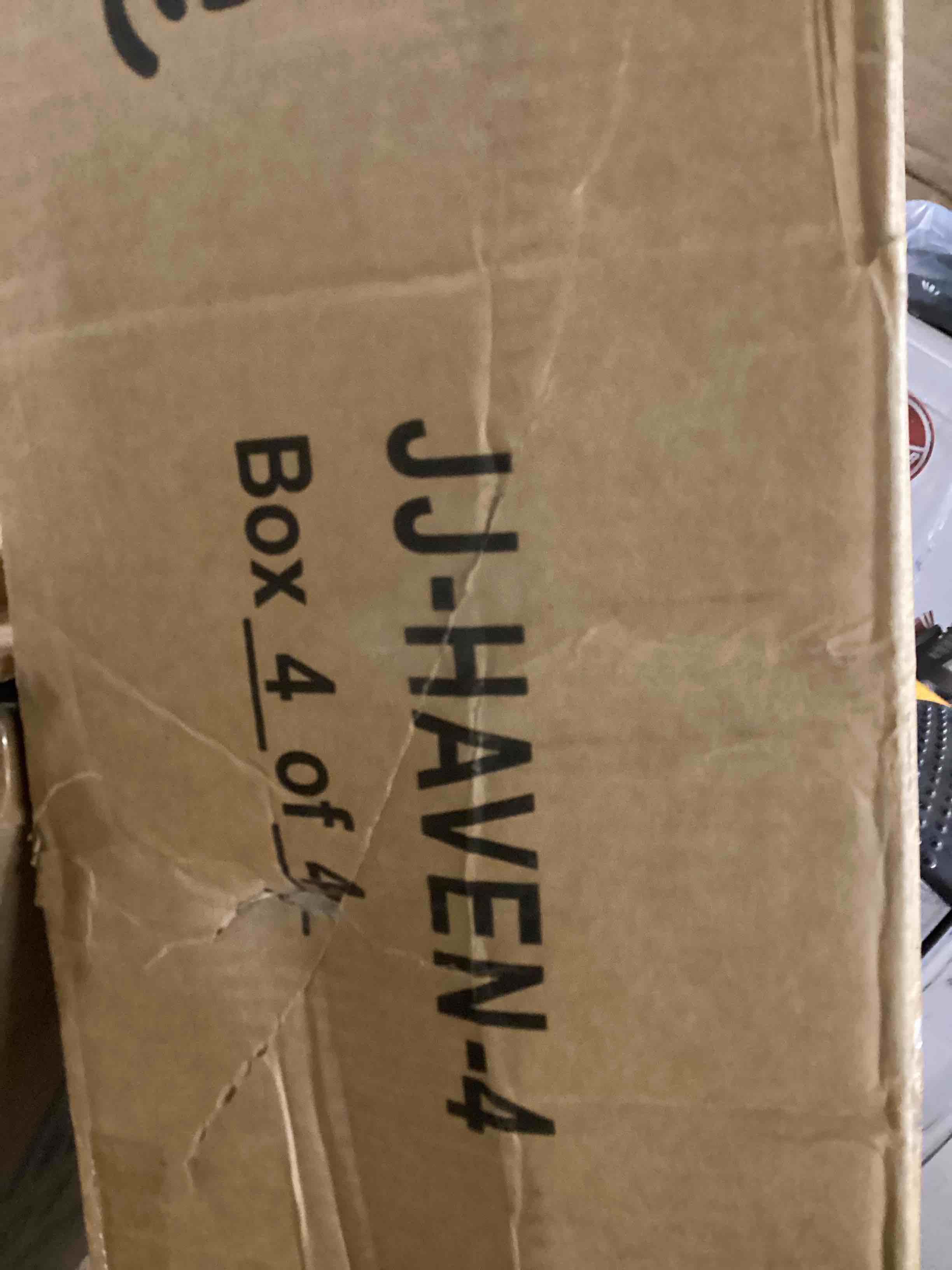 https://s3.amazonaws.com/lotting-images-prod/bidfta/GRN3966614_1691677867991.jpeg