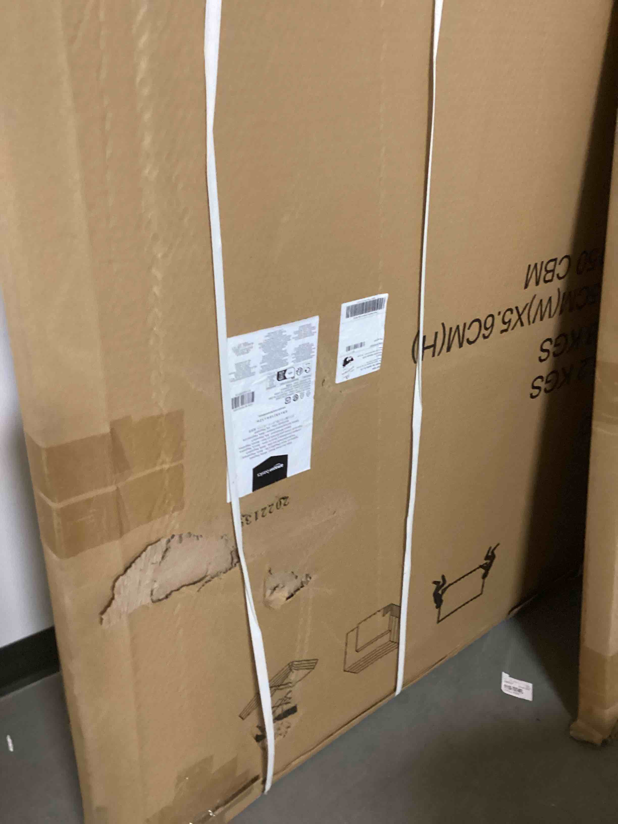https://s3.amazonaws.com/lotting-images-prod/bidfta/GRN3966777_1692032201780.jpeg