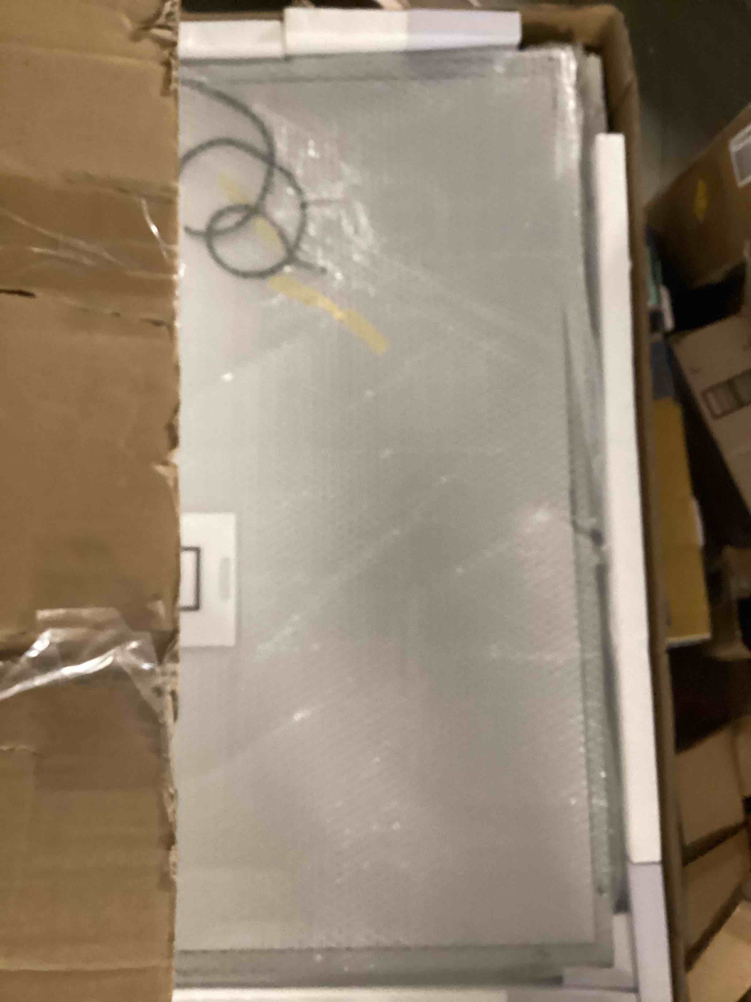 https://s3.amazonaws.com/lotting-images-prod/bidfta/GRN3967864_1700677122228.jpeg