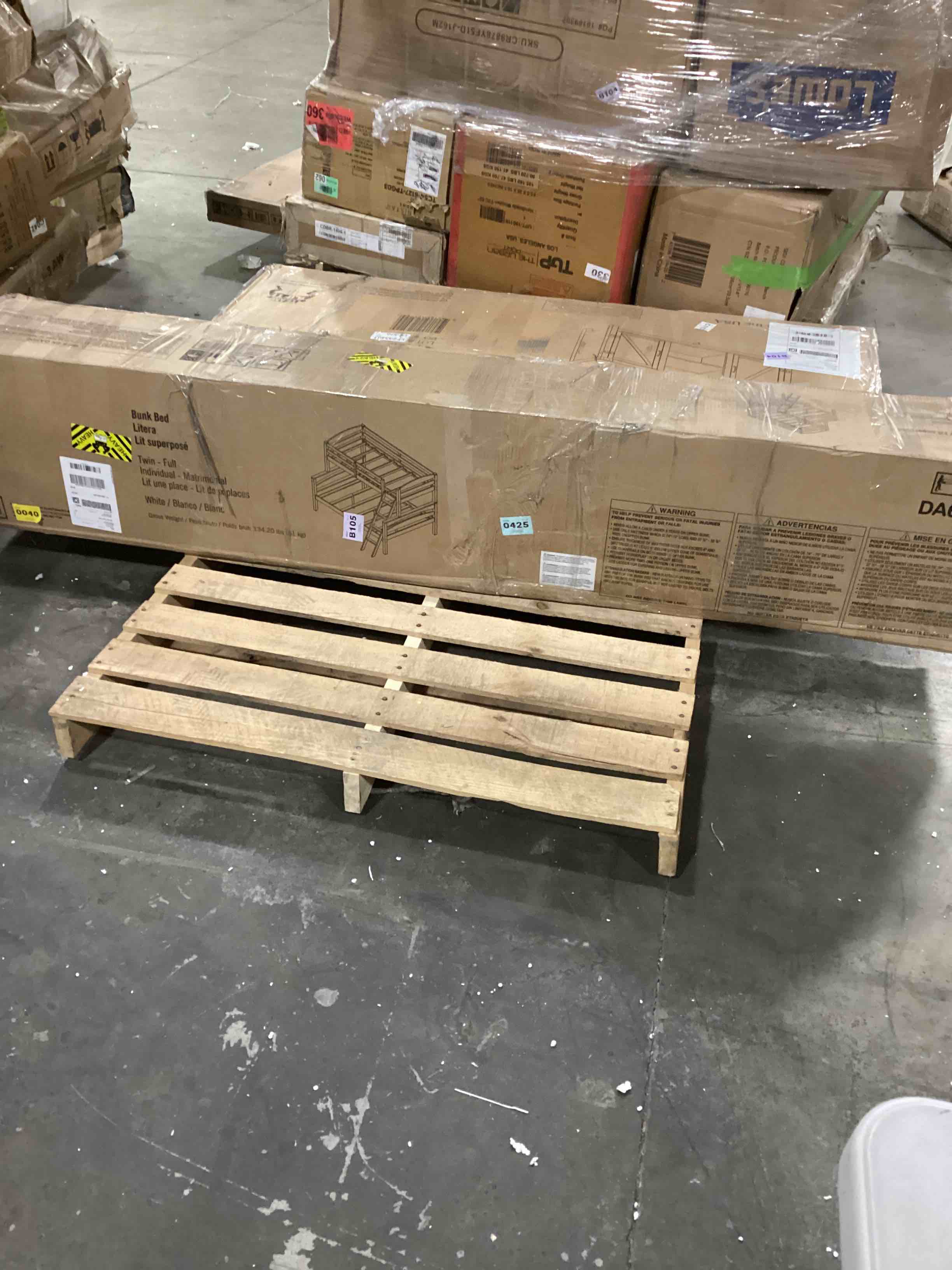 https://s3.amazonaws.com/lotting-images-prod/bidfta/GRN4029669_1707827909112.jpeg