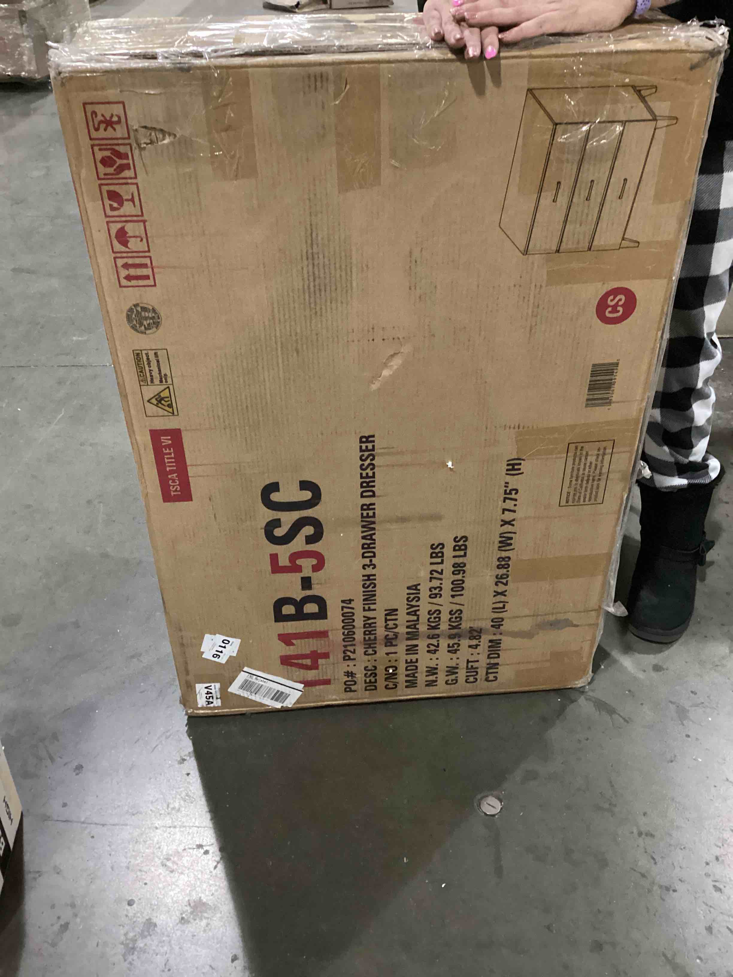 https://s3.amazonaws.com/lotting-images-prod/bidfta/GRN4029728_1707920943997.jpeg