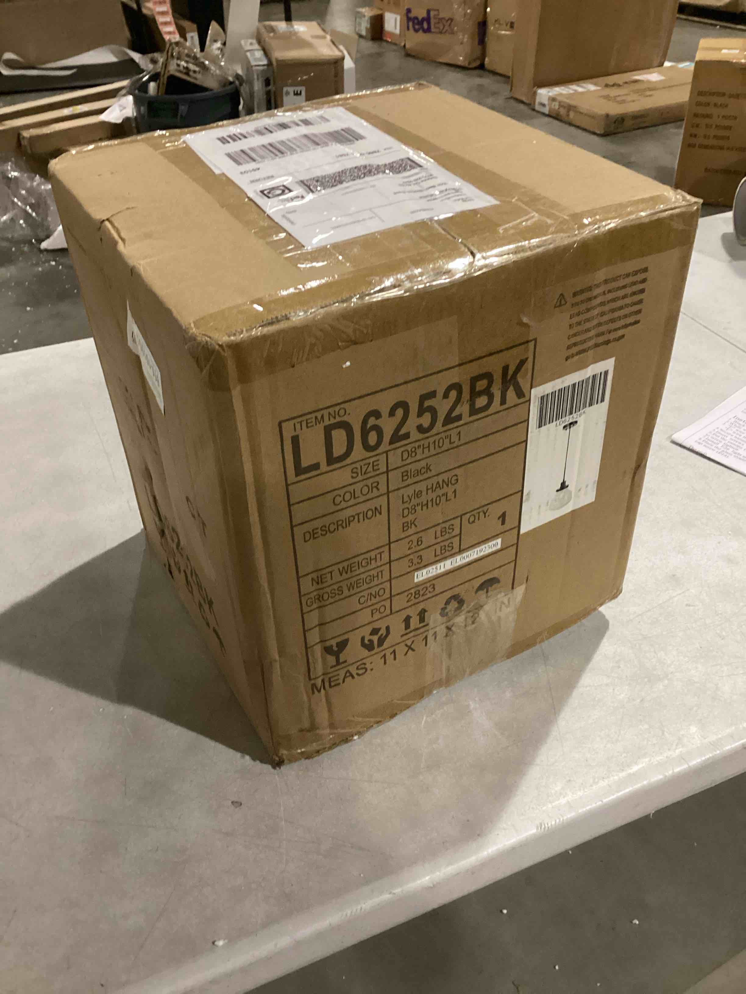 https://s3.amazonaws.com/lotting-images-prod/bidfta/GRN4029993_1708456795445.jpeg