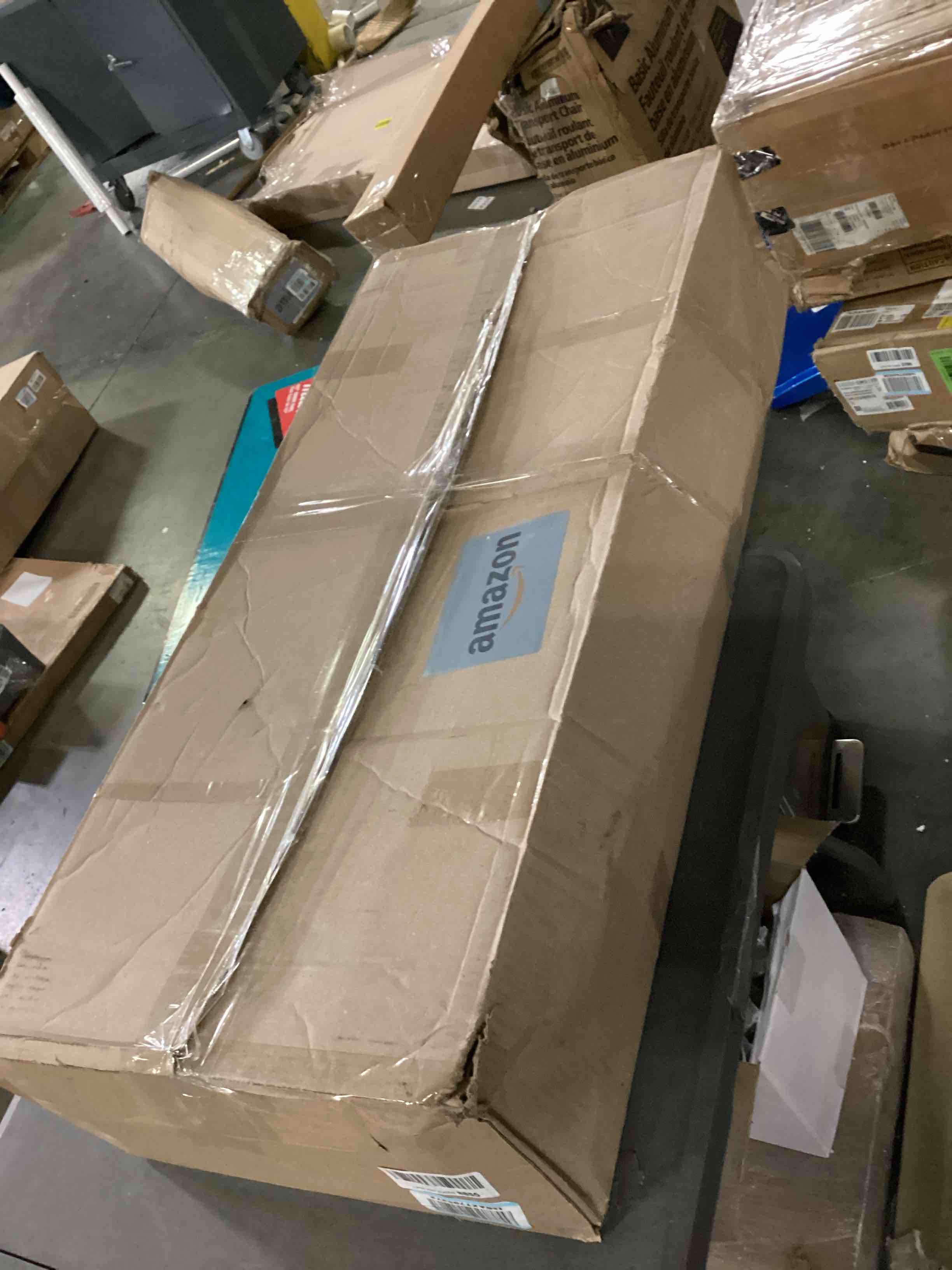 https://s3.amazonaws.com/lotting-images-prod/bidfta/GRN4036440_1709644343005.jpeg