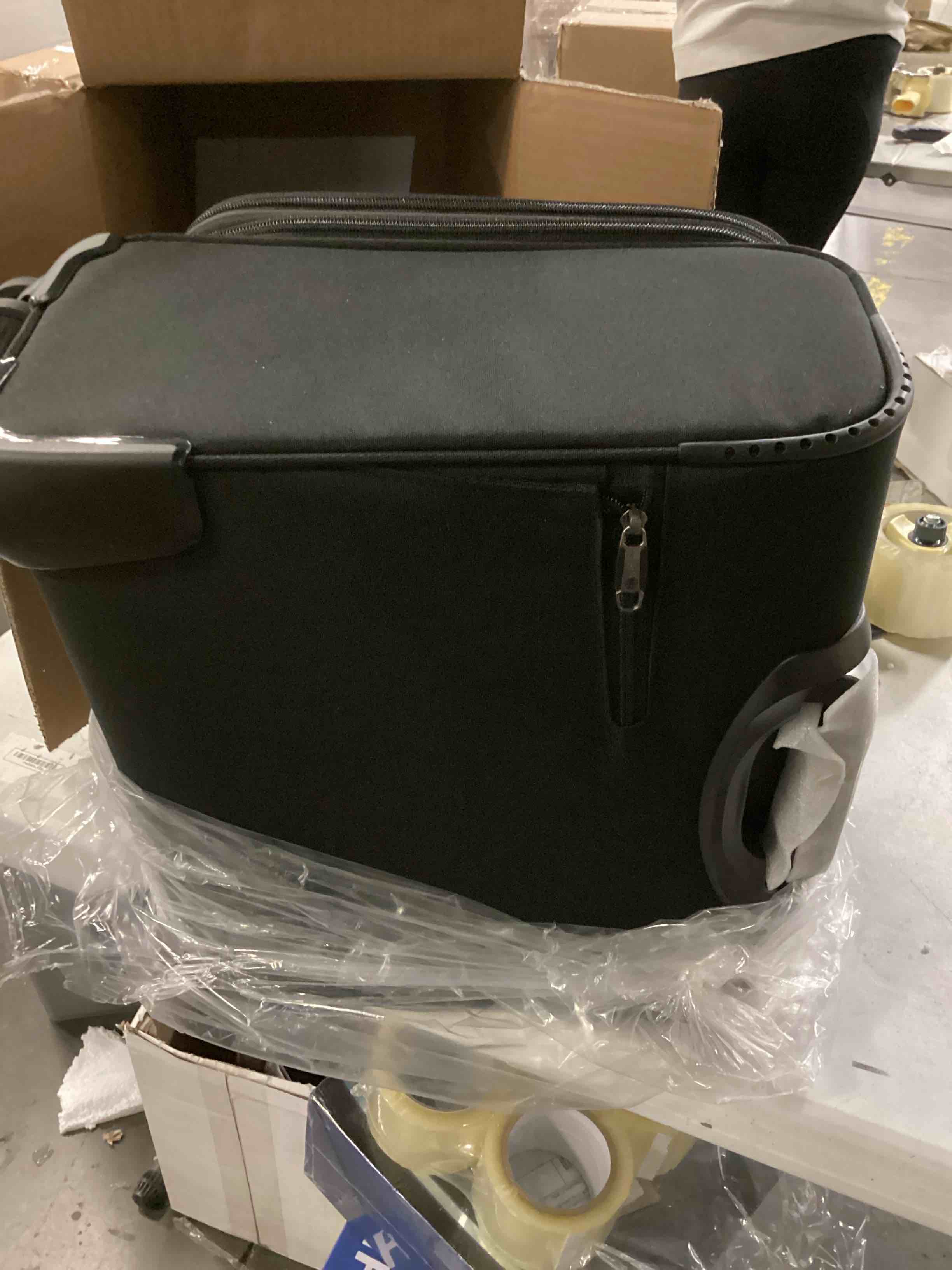 https://s3.amazonaws.com/lotting-images-prod/bidfta/GRN4036567_1710161568166.jpeg