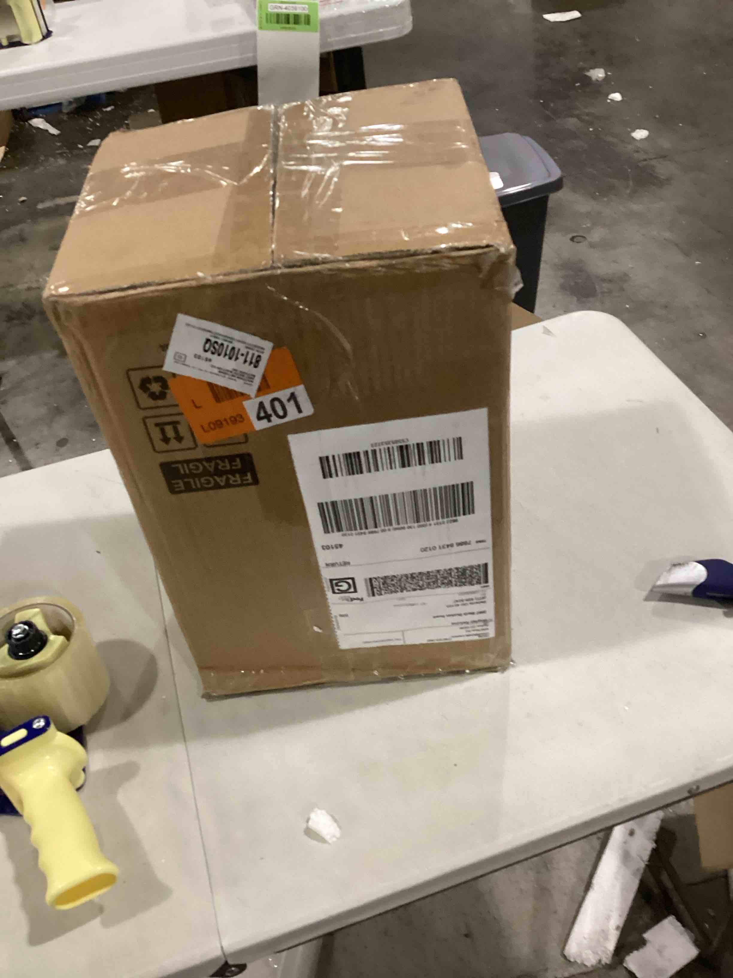 https://s3.amazonaws.com/lotting-images-prod/bidfta/GRN4037443_1707754611995.jpeg