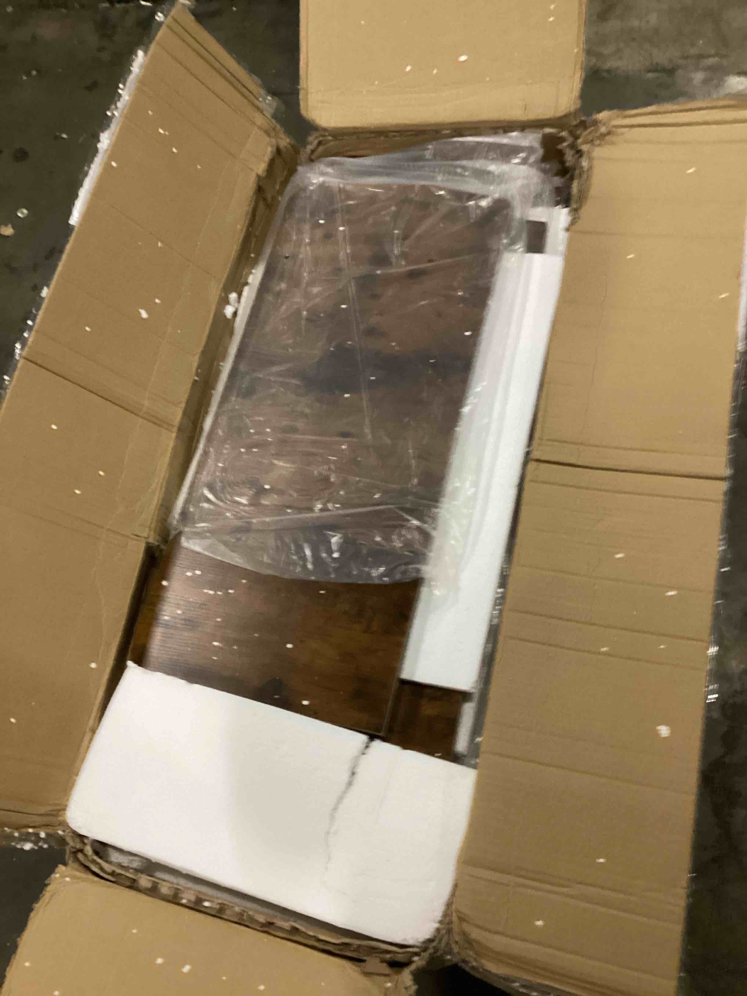 https://s3.amazonaws.com/lotting-images-prod/bidfta/GRN4037489_1707829011422.jpeg